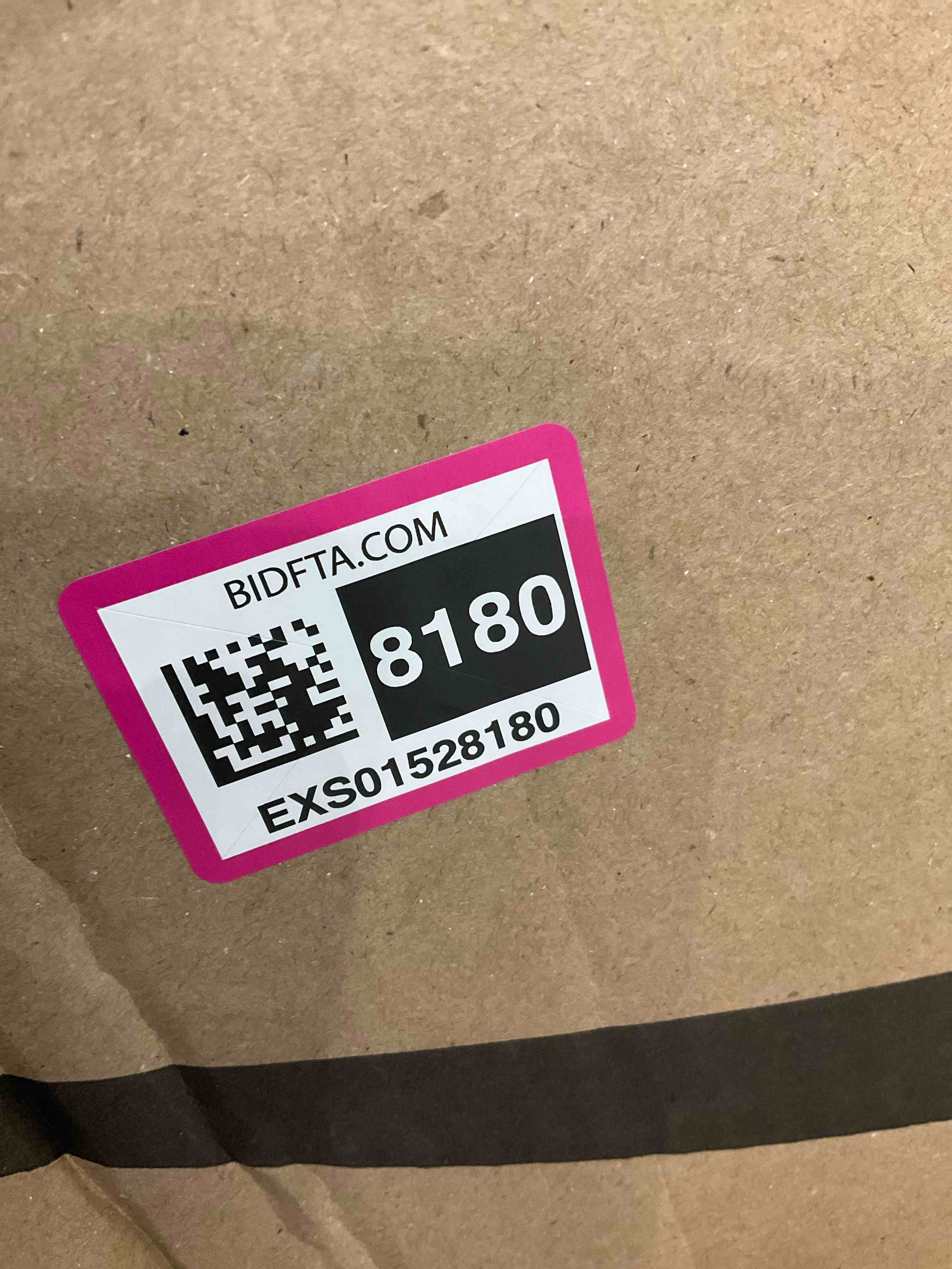 https://s3.amazonaws.com/lotting-images-prod/BargainHunt/EXS01528180_1715003755135.jpeg
