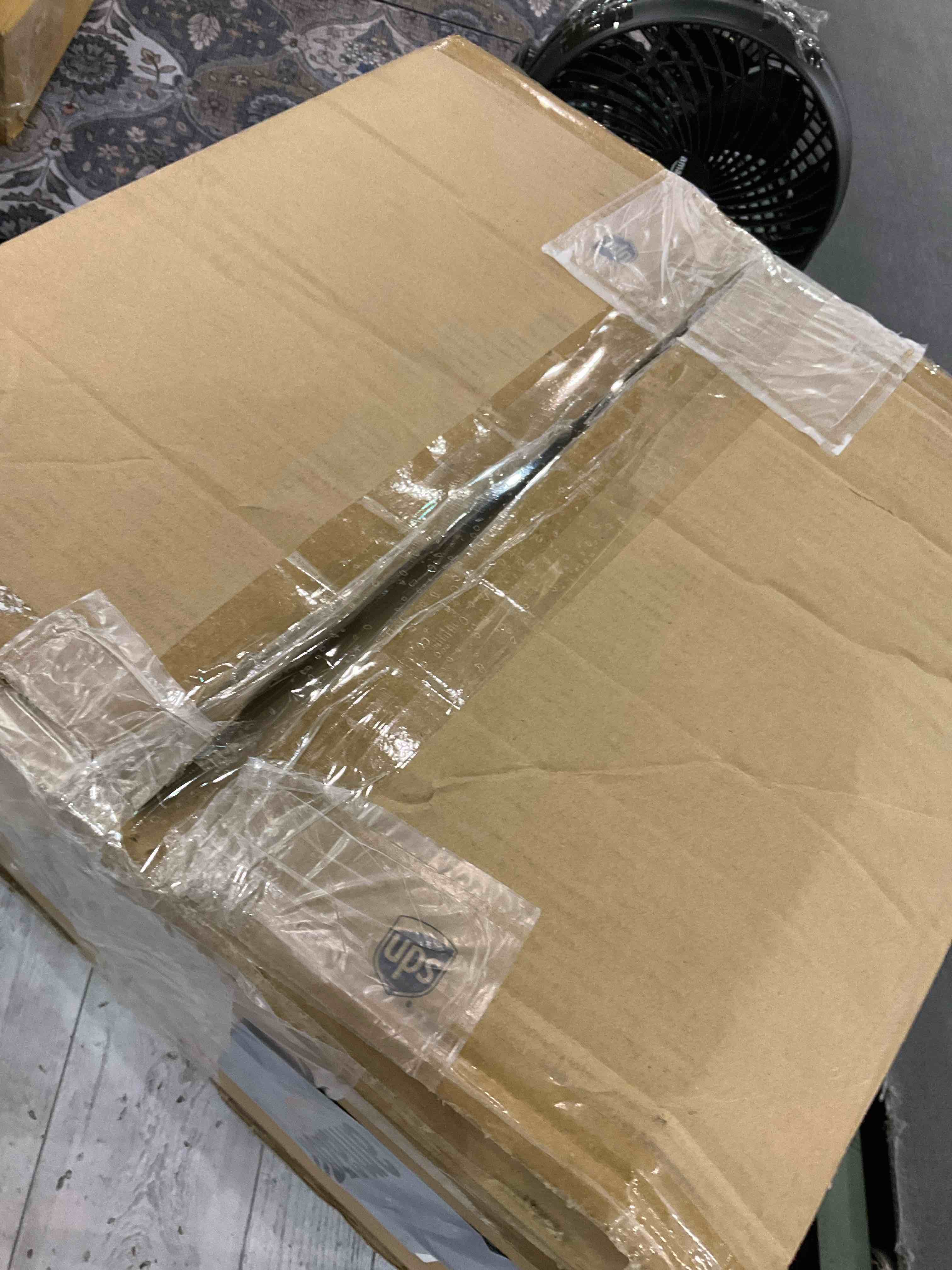 https://s3.amazonaws.com/lotting-images-prod/BargainHunt/EXS01528400_1715168159508.jpeg