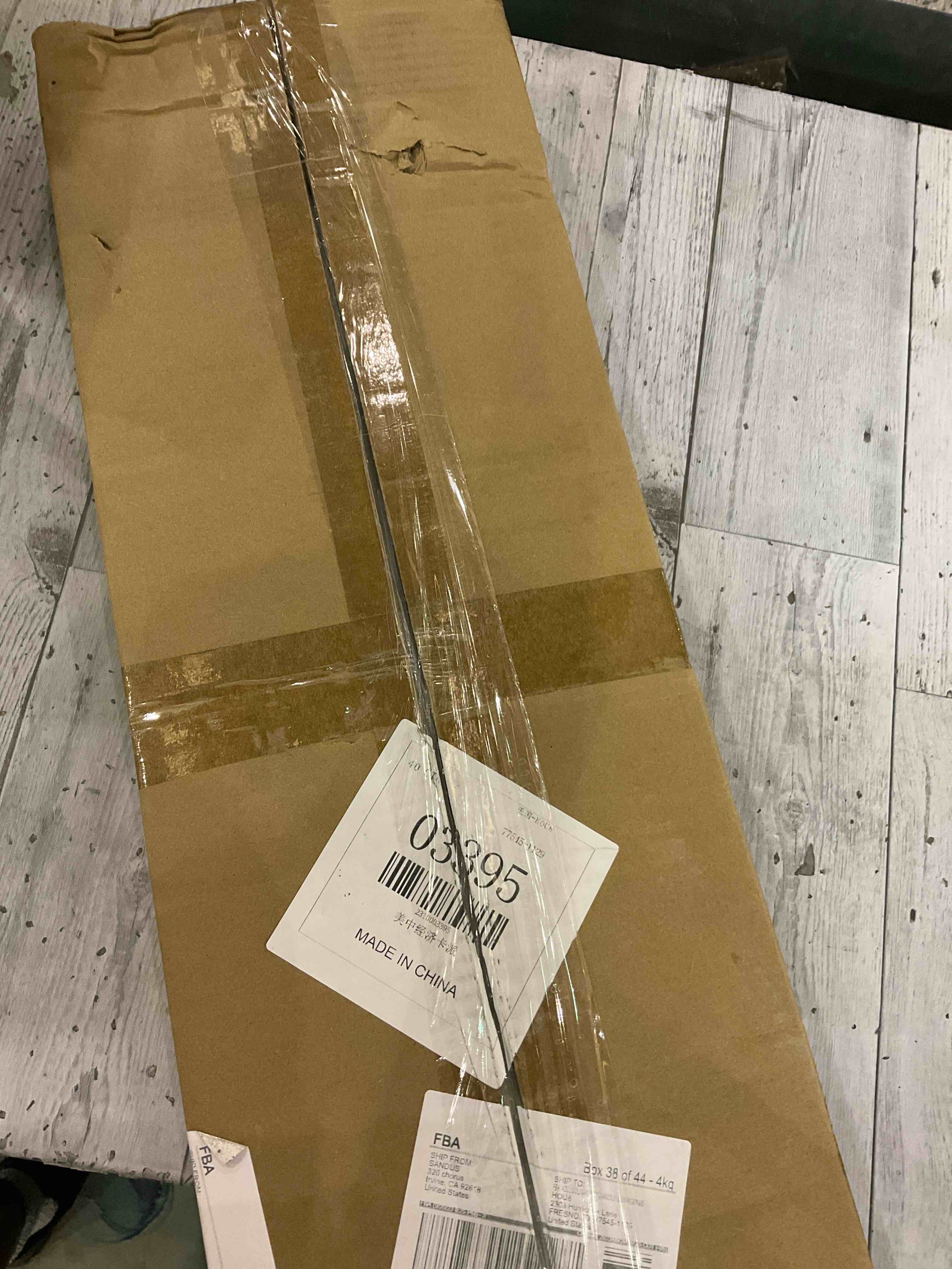 https://s3.amazonaws.com/lotting-images-prod/BargainHunt/EXS01528406_1715168893369.jpeg