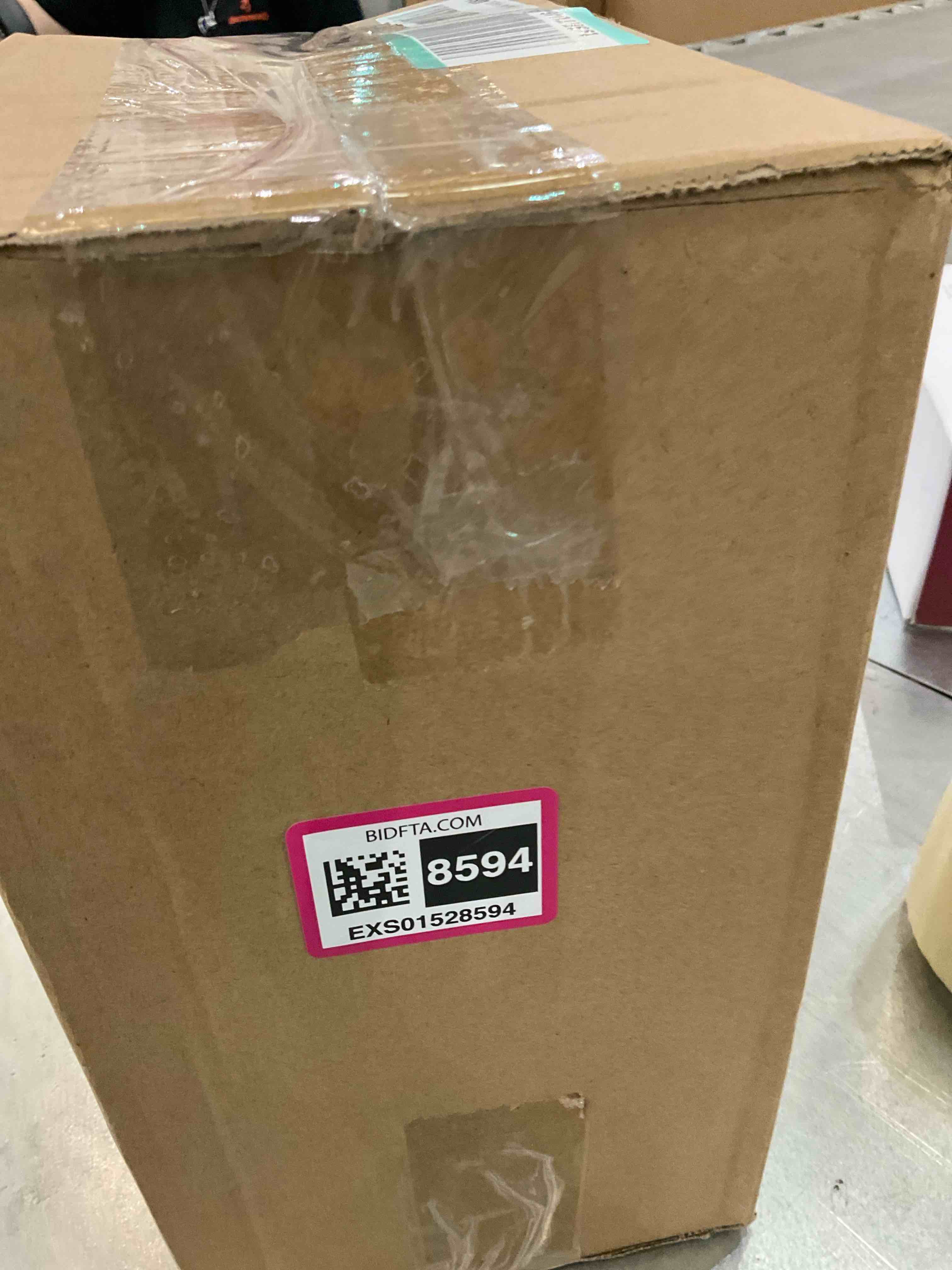 https://s3.amazonaws.com/lotting-images-prod/BargainHunt/EXS01528594_1714409262904.jpeg
