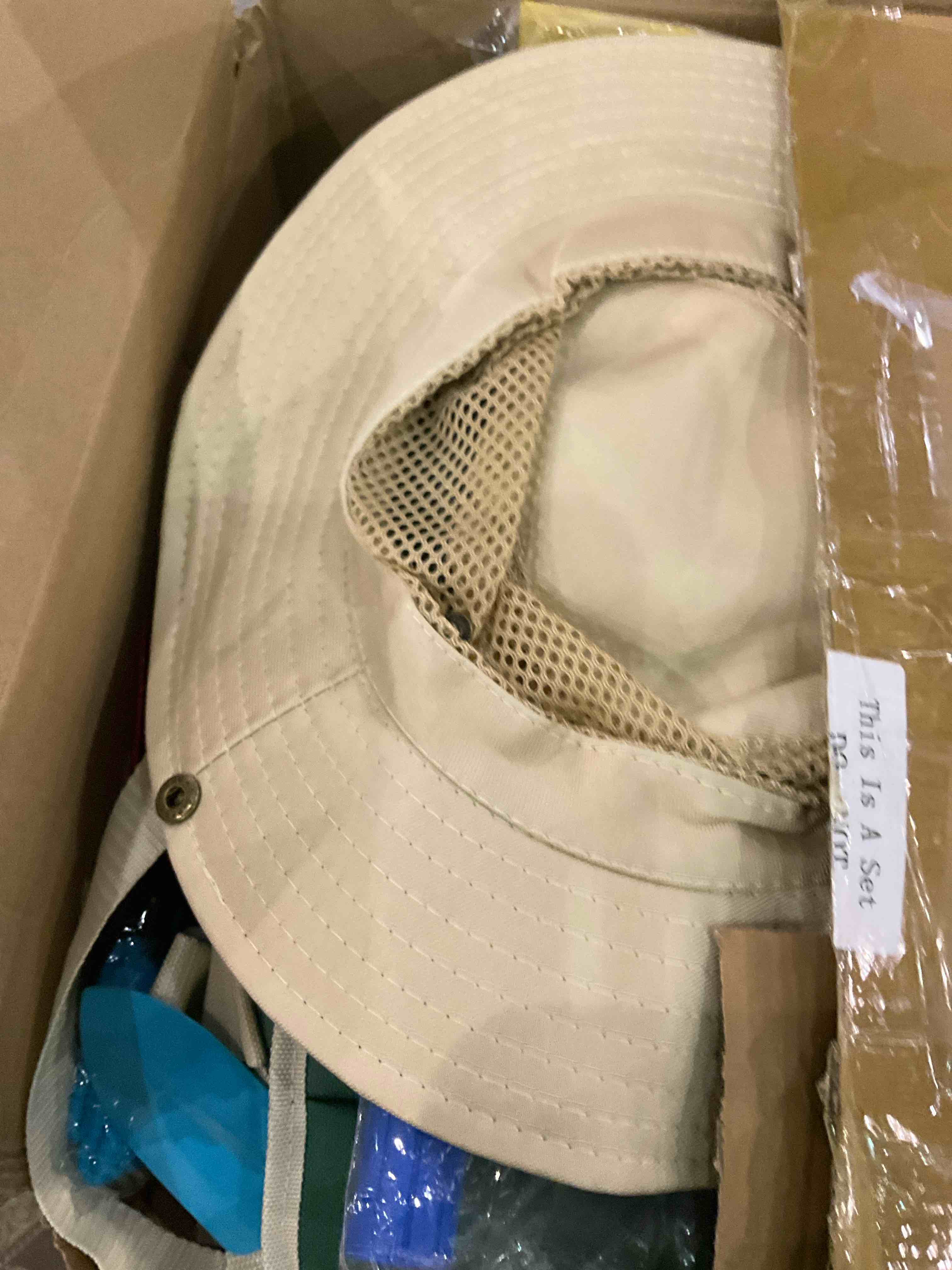 https://s3.amazonaws.com/lotting-images-prod/BargainHunt/EXS01528680_1714478158217.jpeg