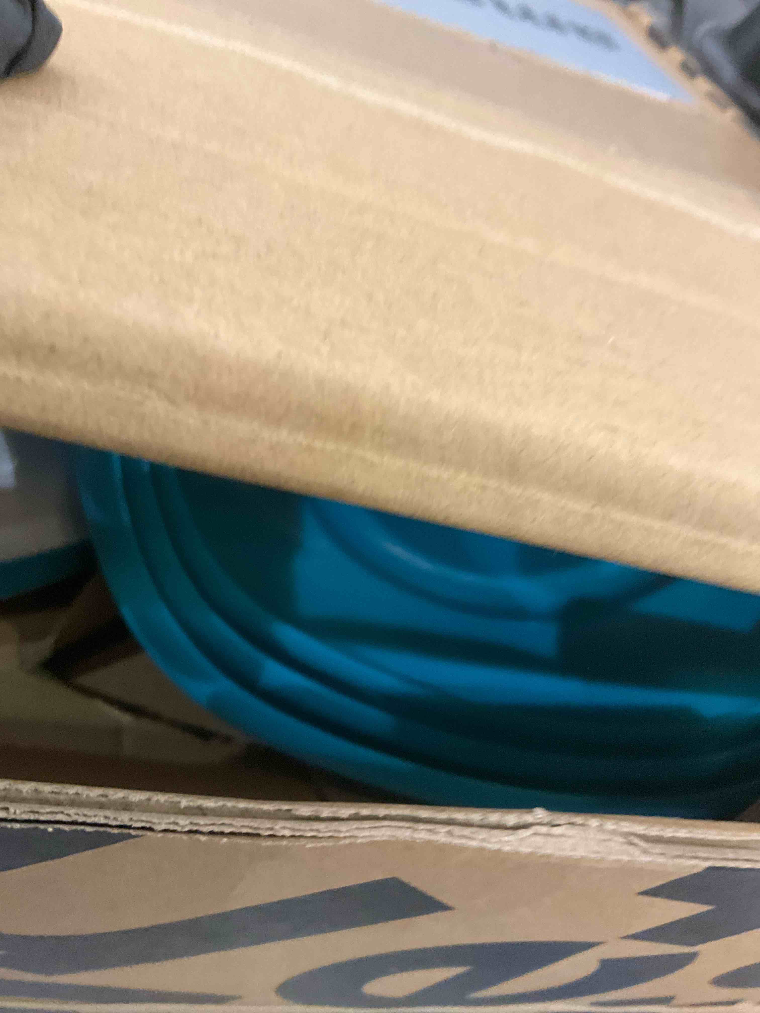 https://s3.amazonaws.com/lotting-images-prod/BargainHunt/EXS01528946_1717425639153.jpeg