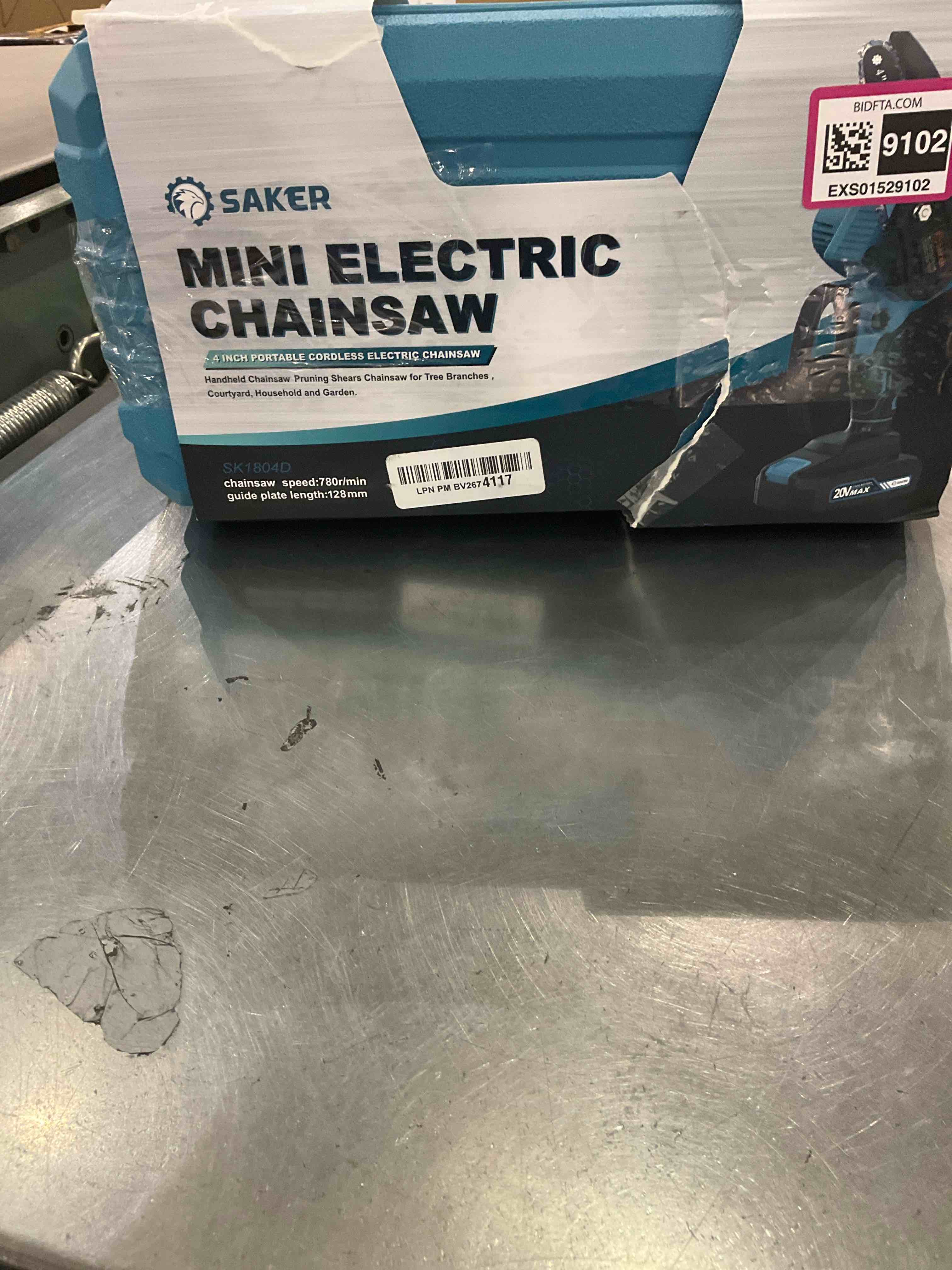 https://s3.amazonaws.com/lotting-images-prod/BargainHunt/EXS01529102_1715696635323.jpeg