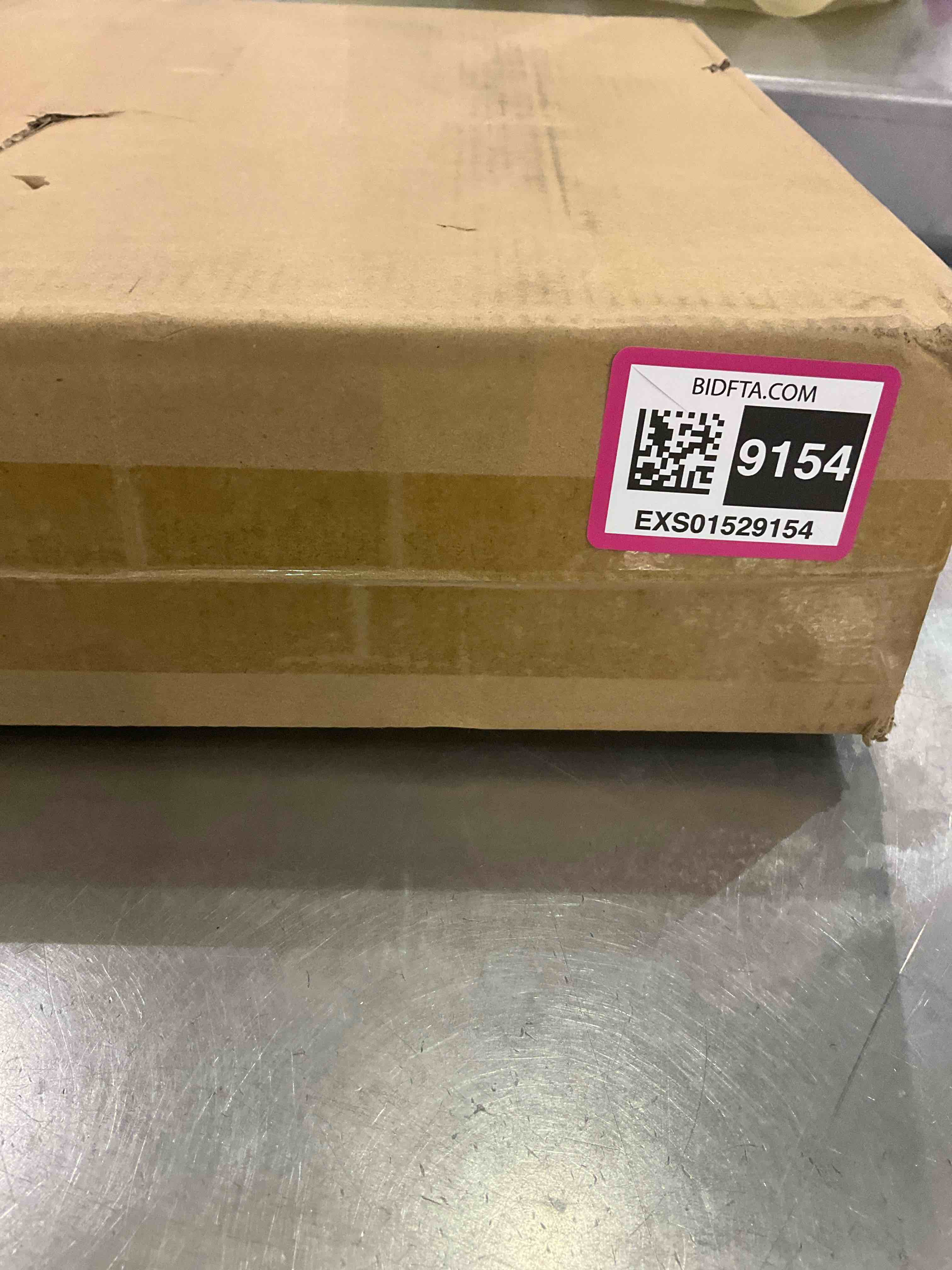 https://s3.amazonaws.com/lotting-images-prod/BargainHunt/EXS01529154_1715705301660.jpeg