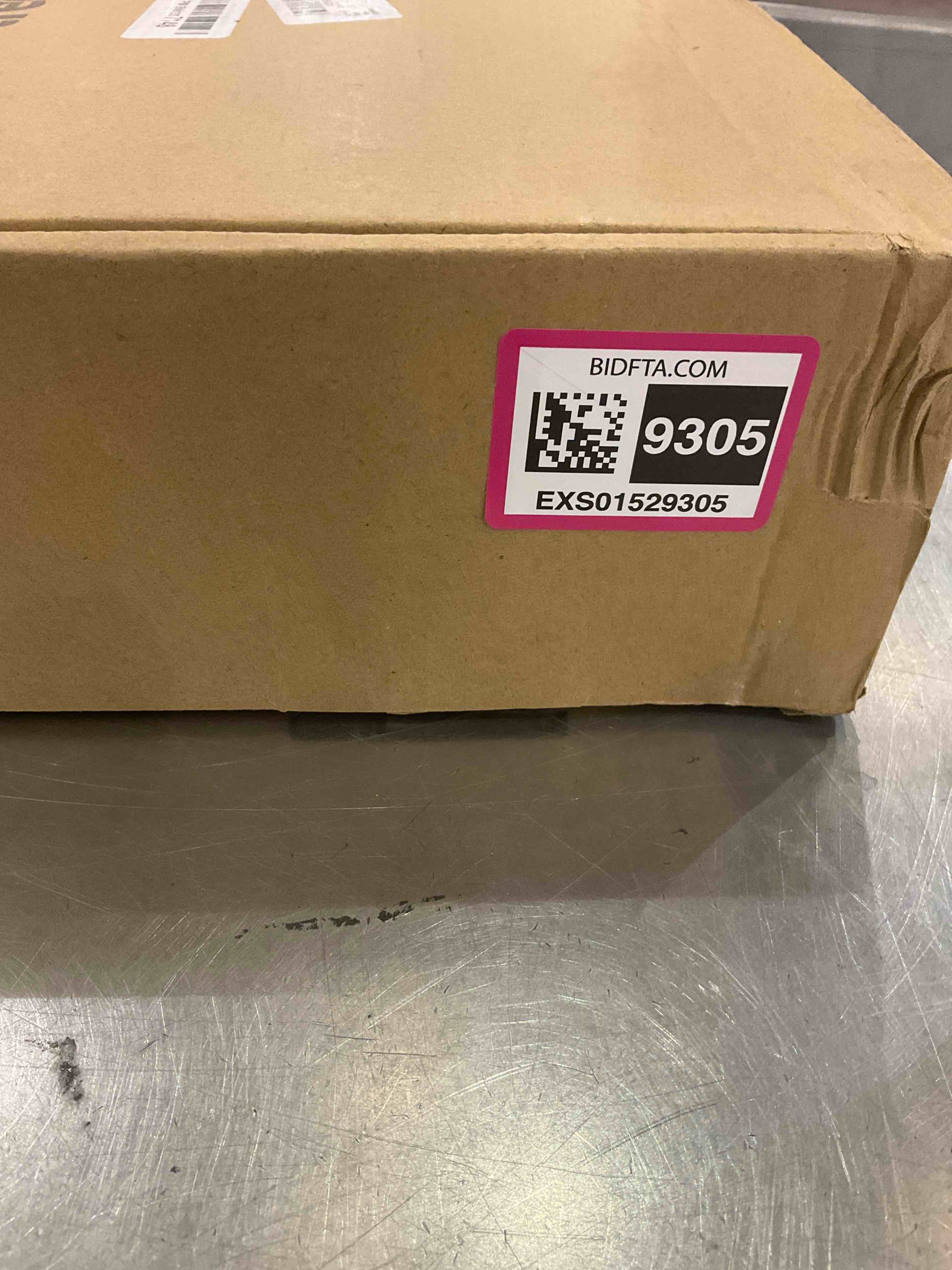 https://s3.amazonaws.com/lotting-images-prod/BargainHunt/EXS01529305_1715782730497.jpeg