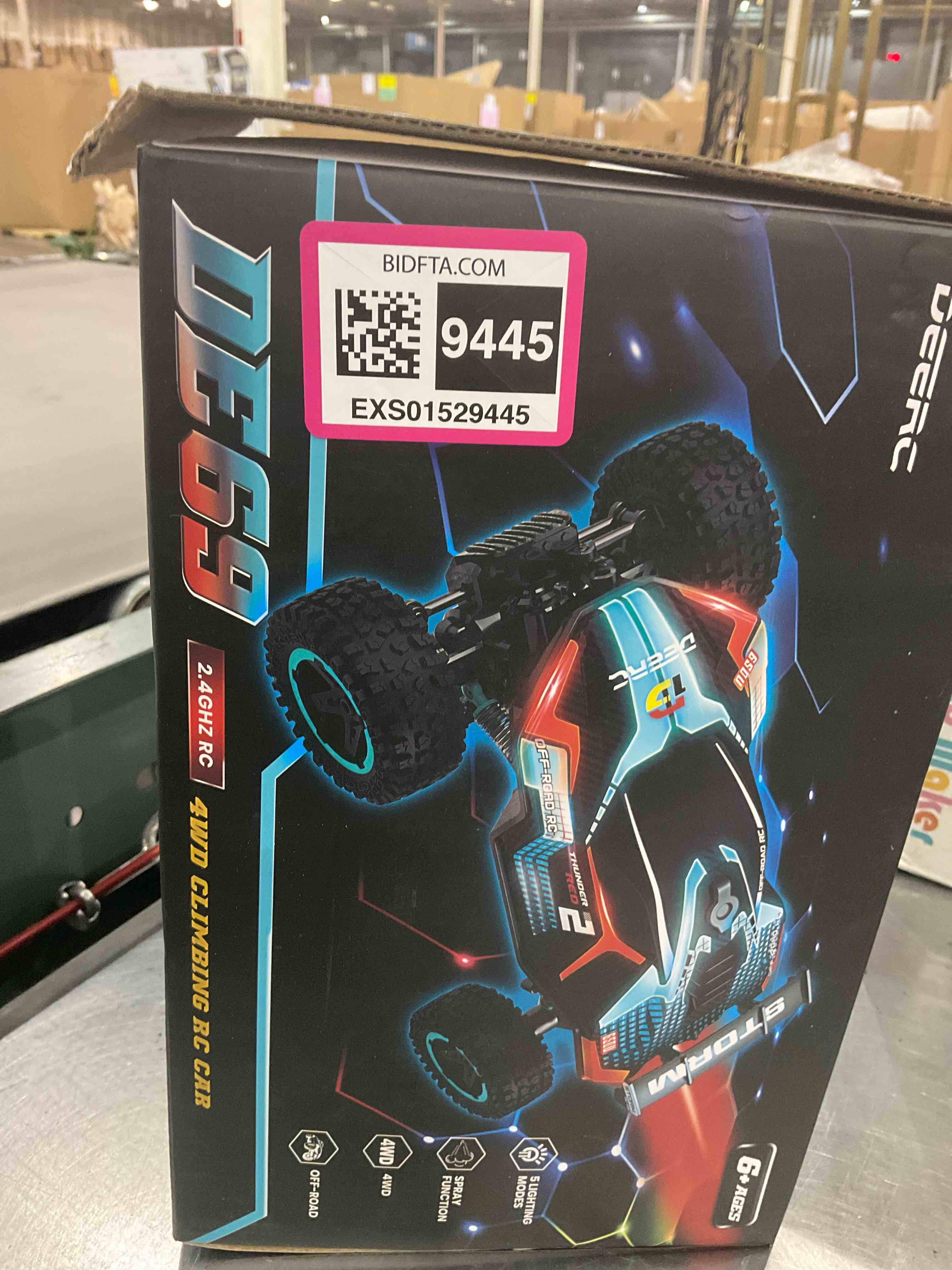 DEERC DE69 Remote Control Truck with Spray and Light, 5 LED Light Modes, Dual Motors Off Road RC Car, 4WD Rock Crawler, Spray Water Mist, 35+ Min Play, Toy Vehicle for Boys Girls and Adults