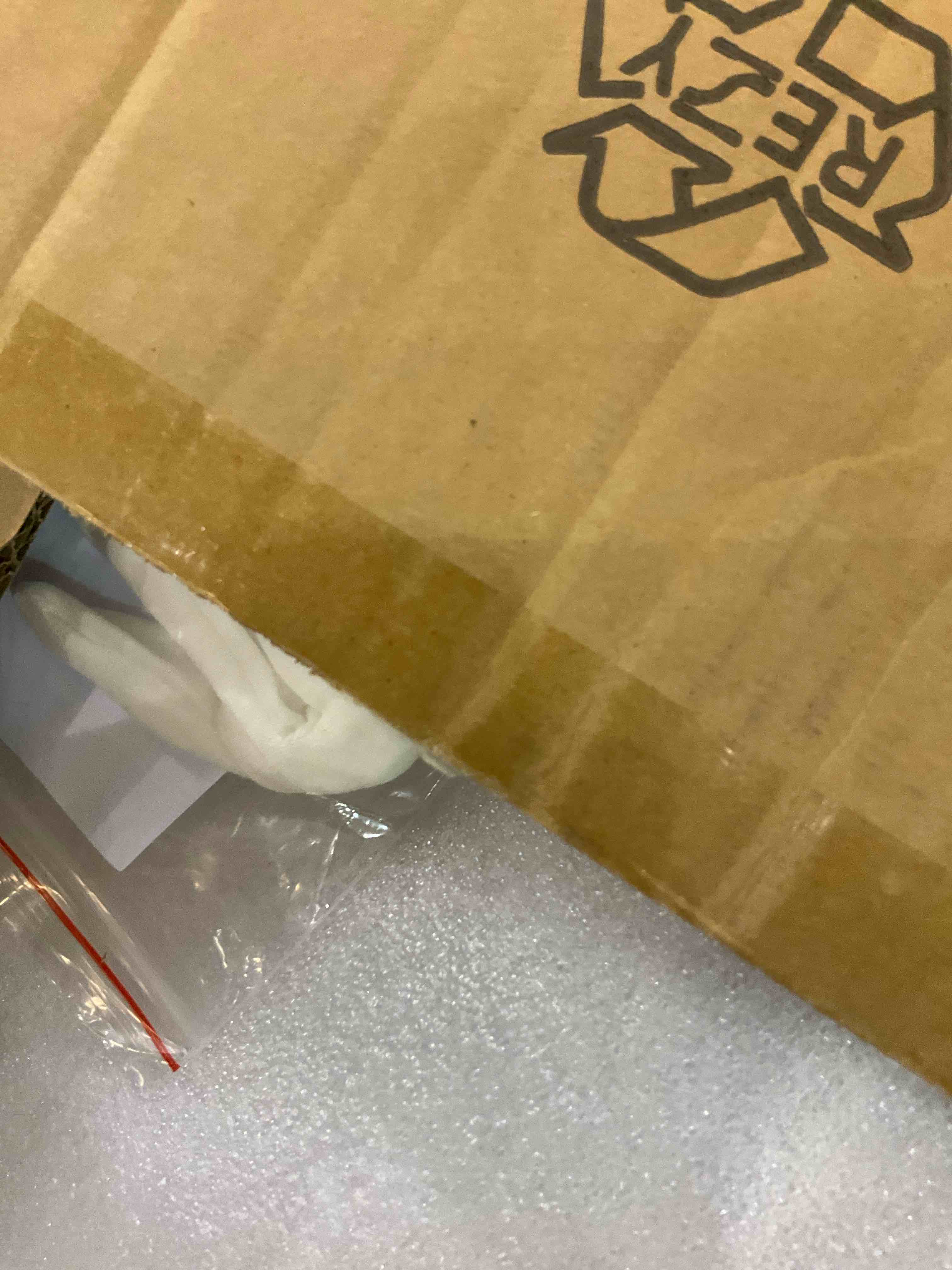 https://s3.amazonaws.com/lotting-images-prod/BargainHunt/EXS01529556_1715108261397.jpeg