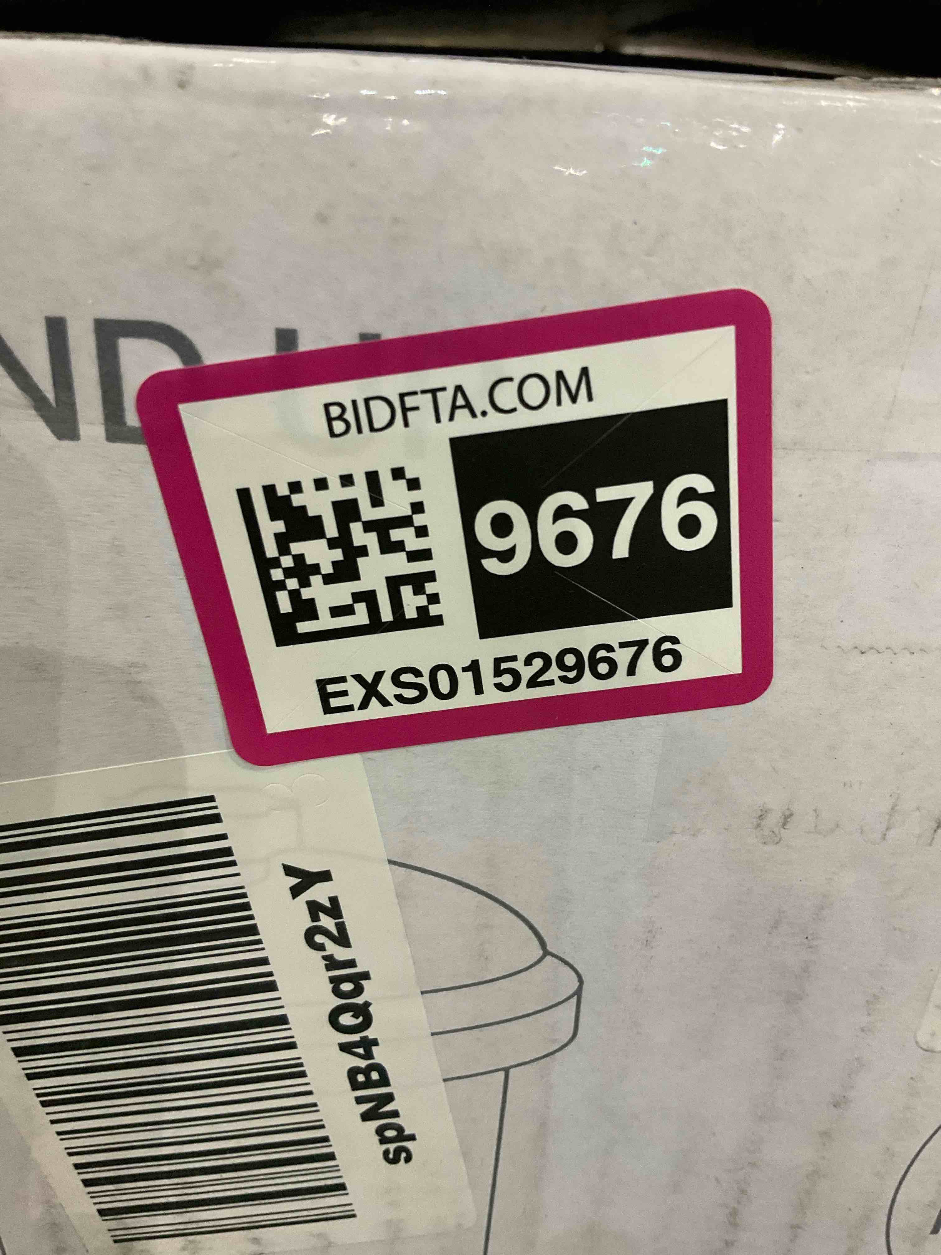 https://s3.amazonaws.com/lotting-images-prod/BargainHunt/EXS01529676_1715254575714.jpeg