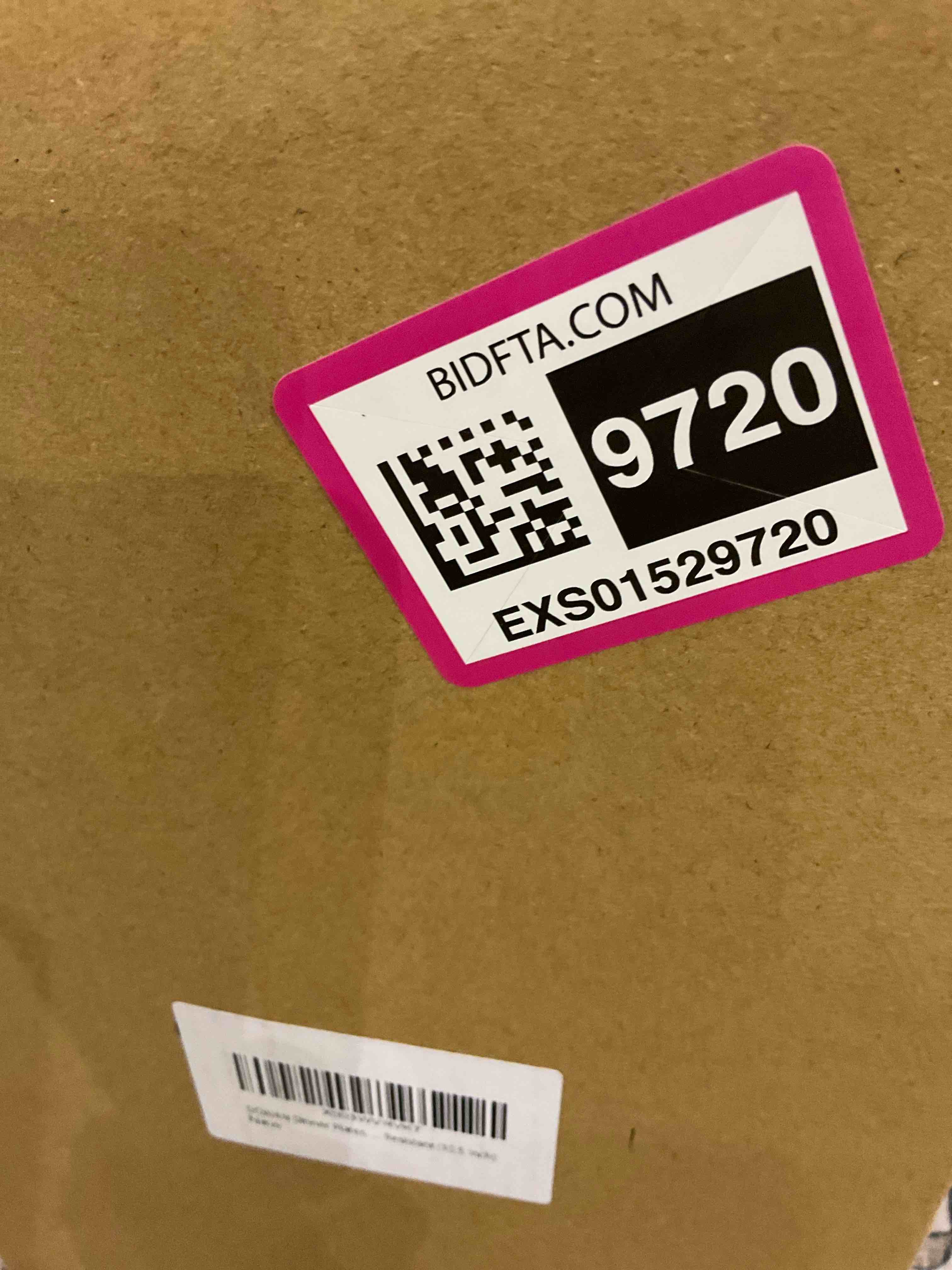 https://s3.amazonaws.com/lotting-images-prod/BargainHunt/EXS01529720_1715263618394.jpeg