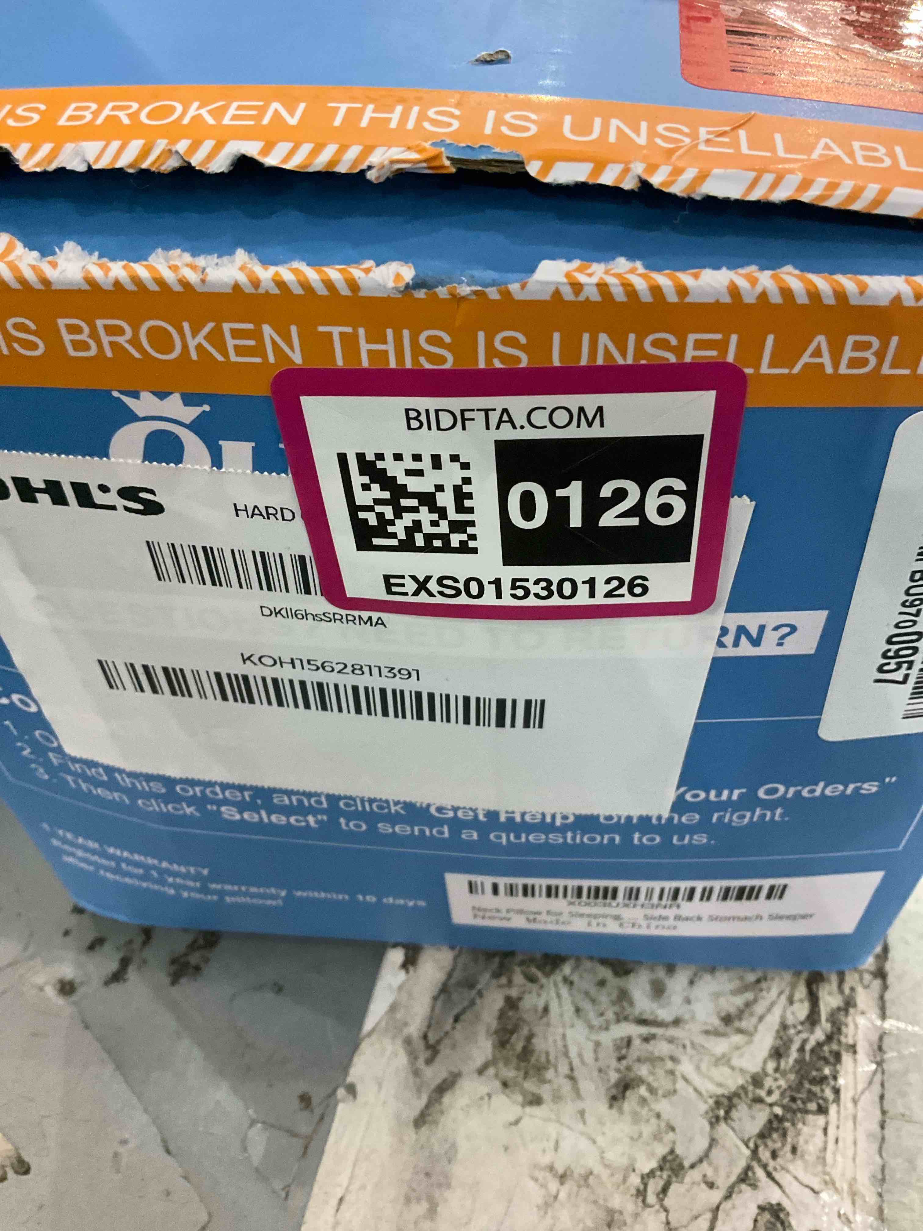https://s3.amazonaws.com/lotting-images-prod/BargainHunt/EXS01530126_1715859902192.jpeg