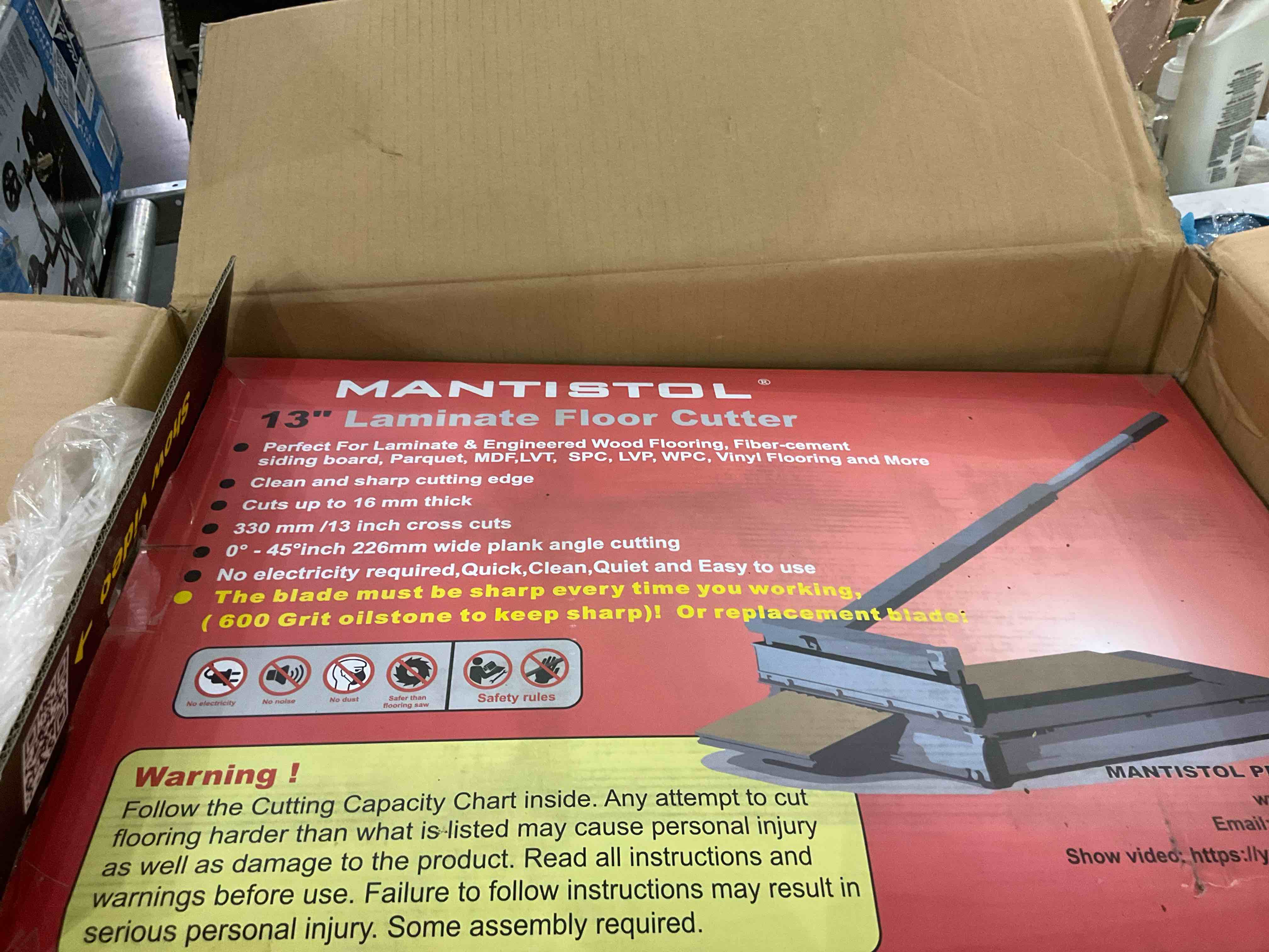 https://s3.amazonaws.com/lotting-images-prod/BargainHunt/EXS01530180_1715866380734.jpeg