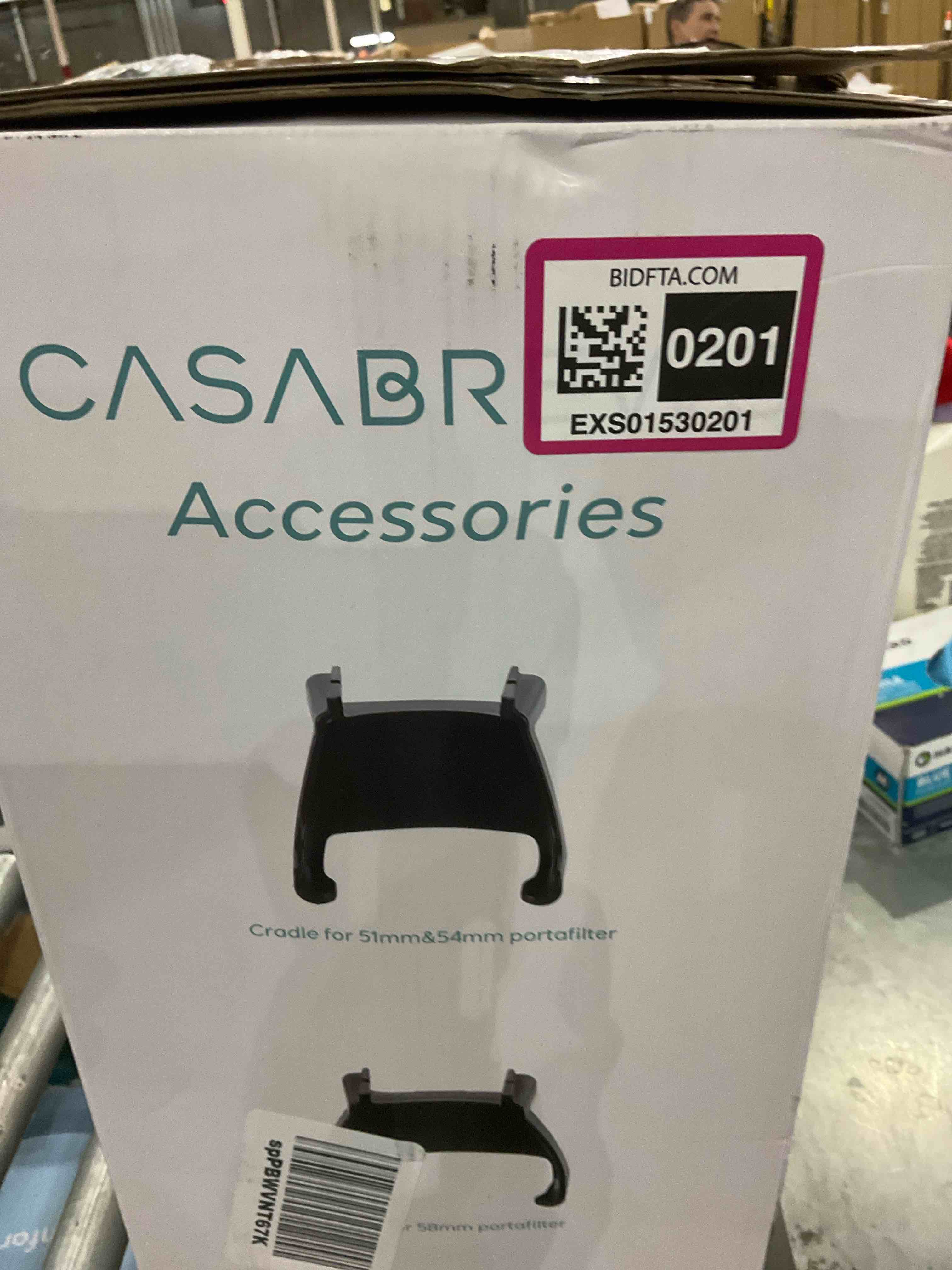 https://s3.amazonaws.com/lotting-images-prod/BargainHunt/EXS01530201_1715868882023.jpeg