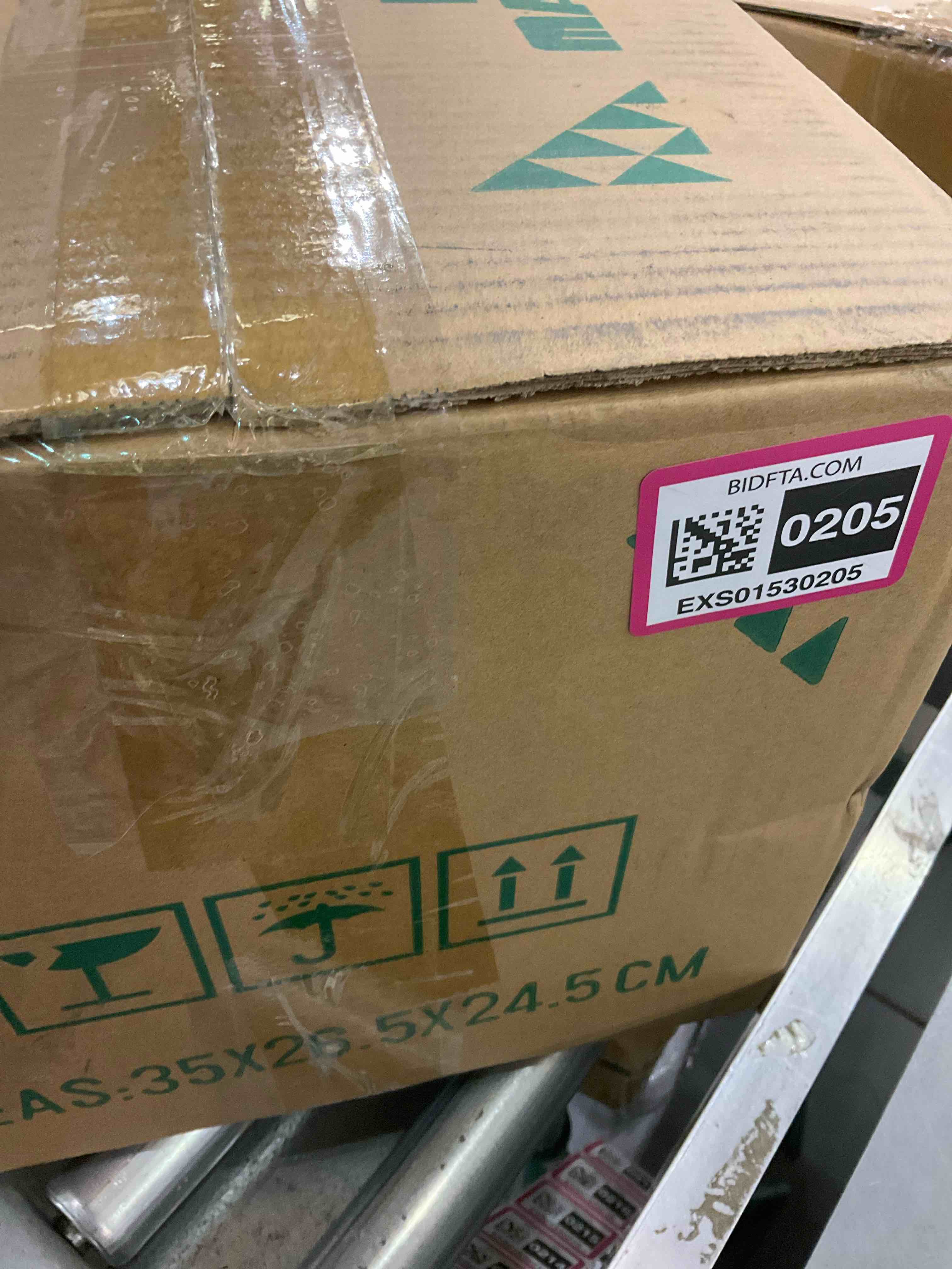 https://s3.amazonaws.com/lotting-images-prod/BargainHunt/EXS01530205_1715869204036.jpeg
