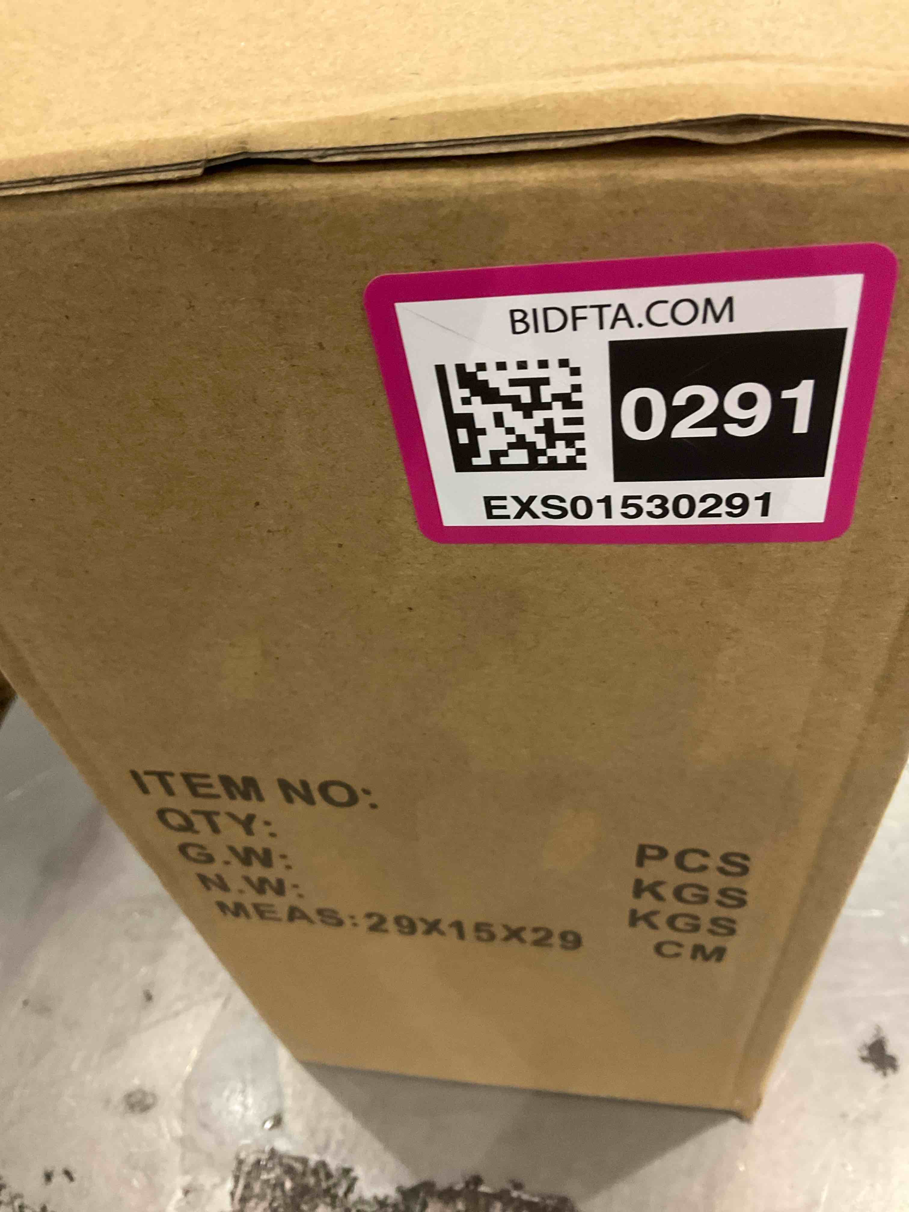 https://s3.amazonaws.com/lotting-images-prod/BargainHunt/EXS01530291_1715881486053.jpeg