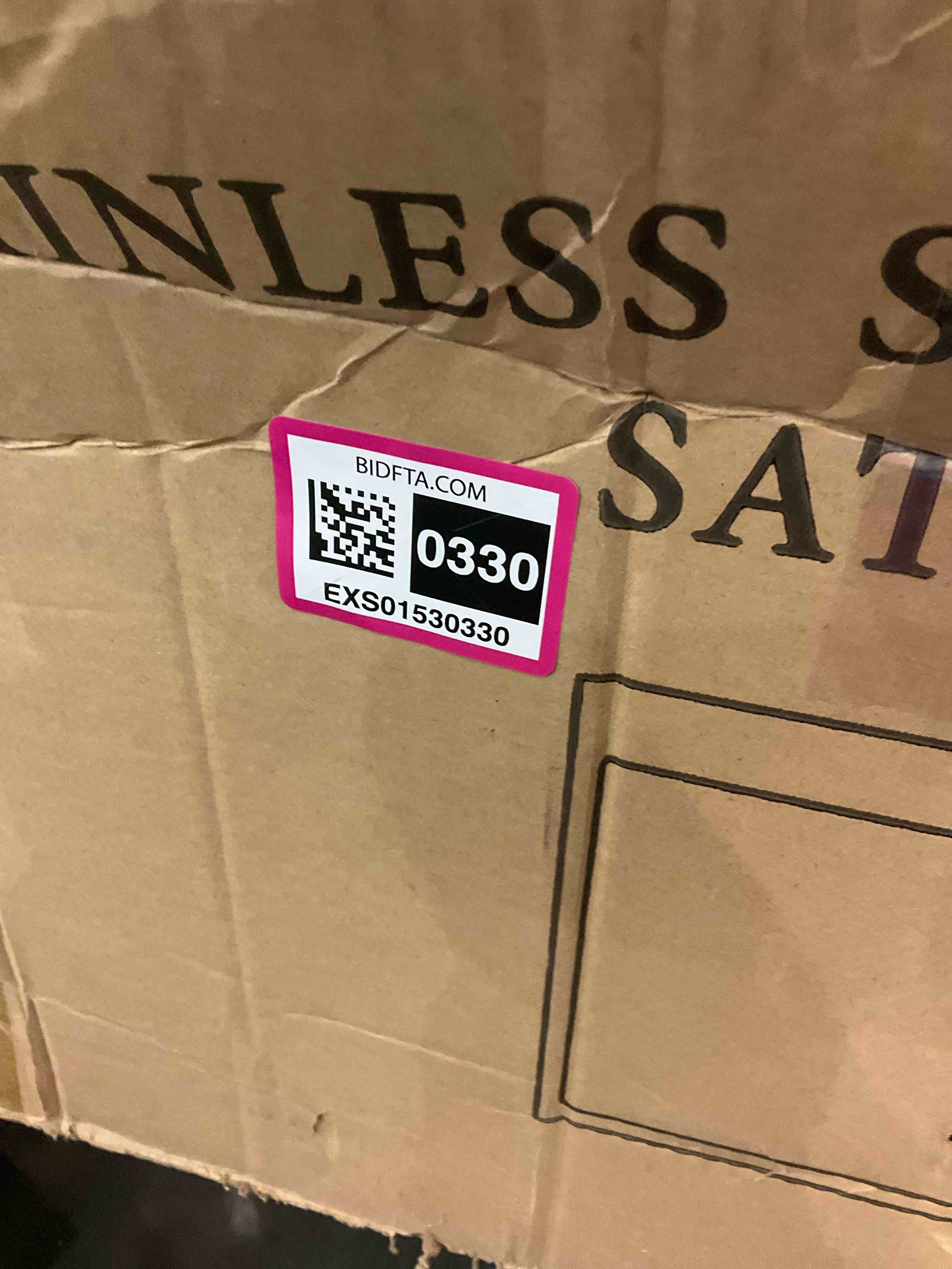 https://s3.amazonaws.com/lotting-images-prod/BargainHunt/EXS01530330_1715945877578.jpeg