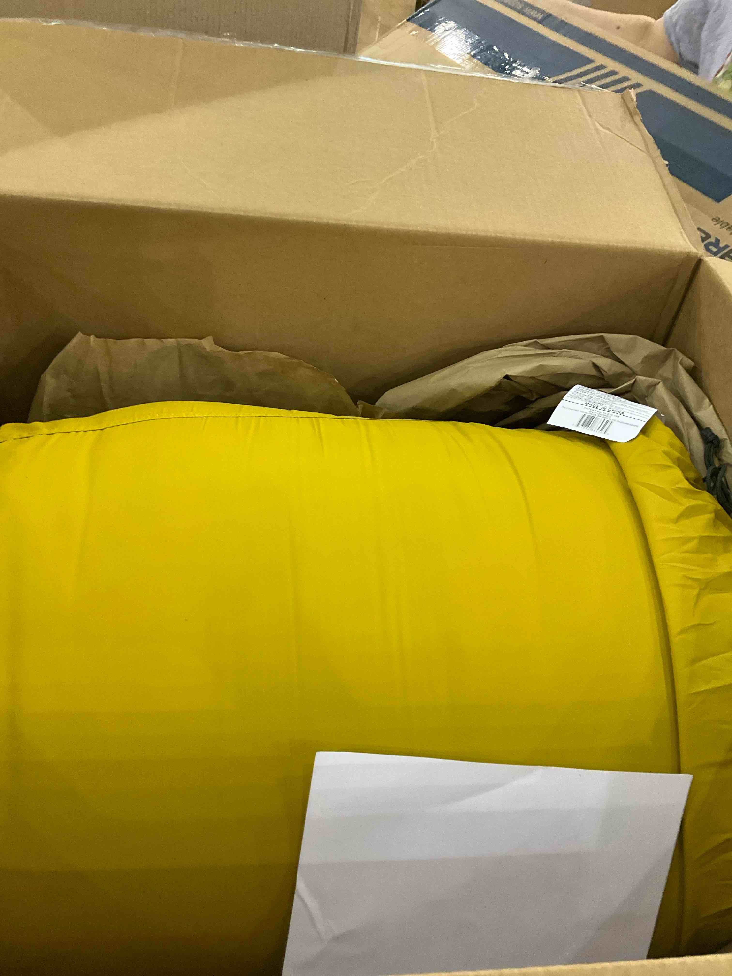 https://s3.amazonaws.com/lotting-images-prod/BargainHunt/EXS01530340_1715946993093.jpeg