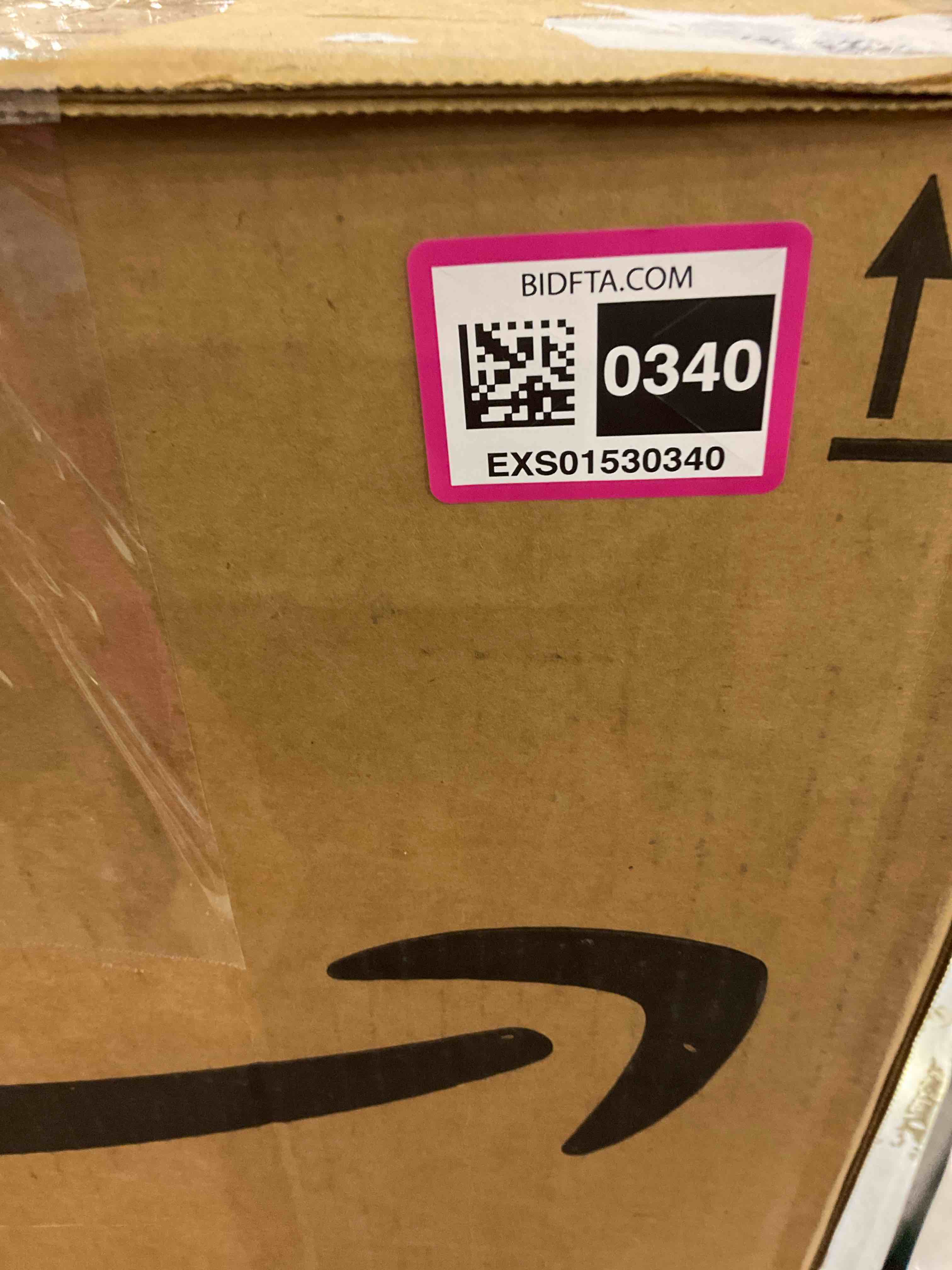 https://s3.amazonaws.com/lotting-images-prod/BargainHunt/EXS01530340_1715947012983.jpeg