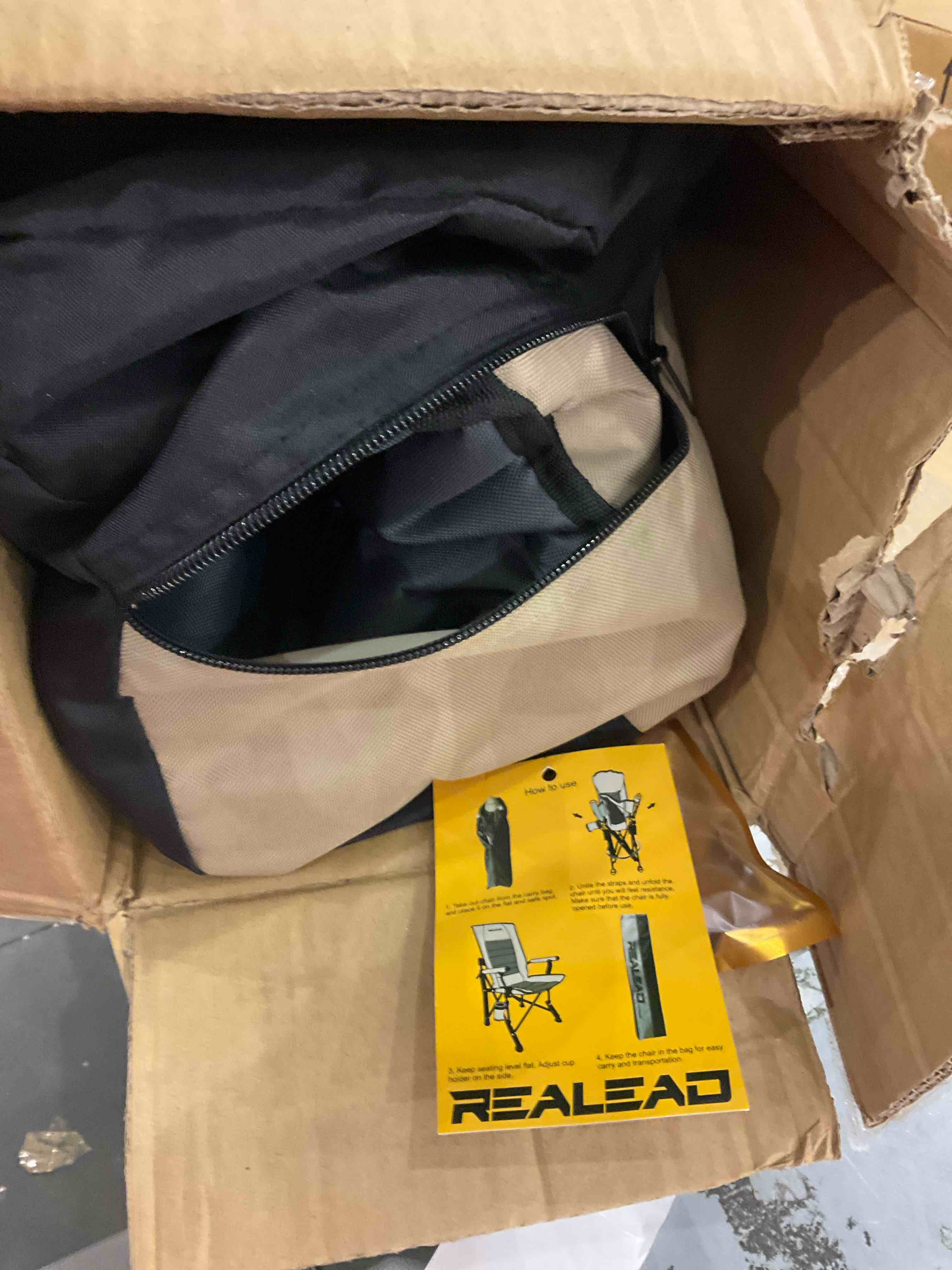 https://s3.amazonaws.com/lotting-images-prod/BargainHunt/EXS01530346_1715948021470.jpeg