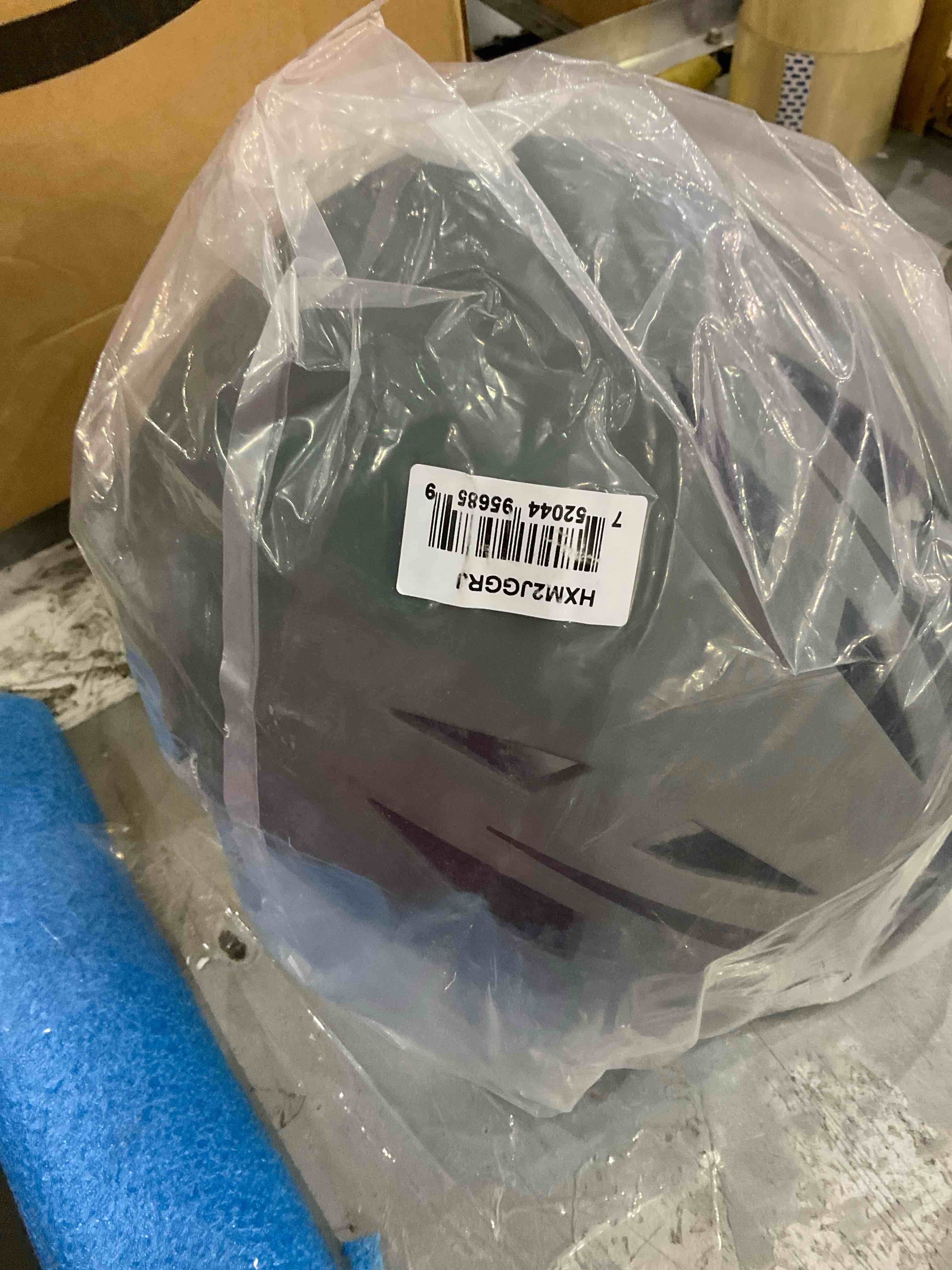 https://s3.amazonaws.com/lotting-images-prod/BargainHunt/EXS01530399_1715955783315.jpeg