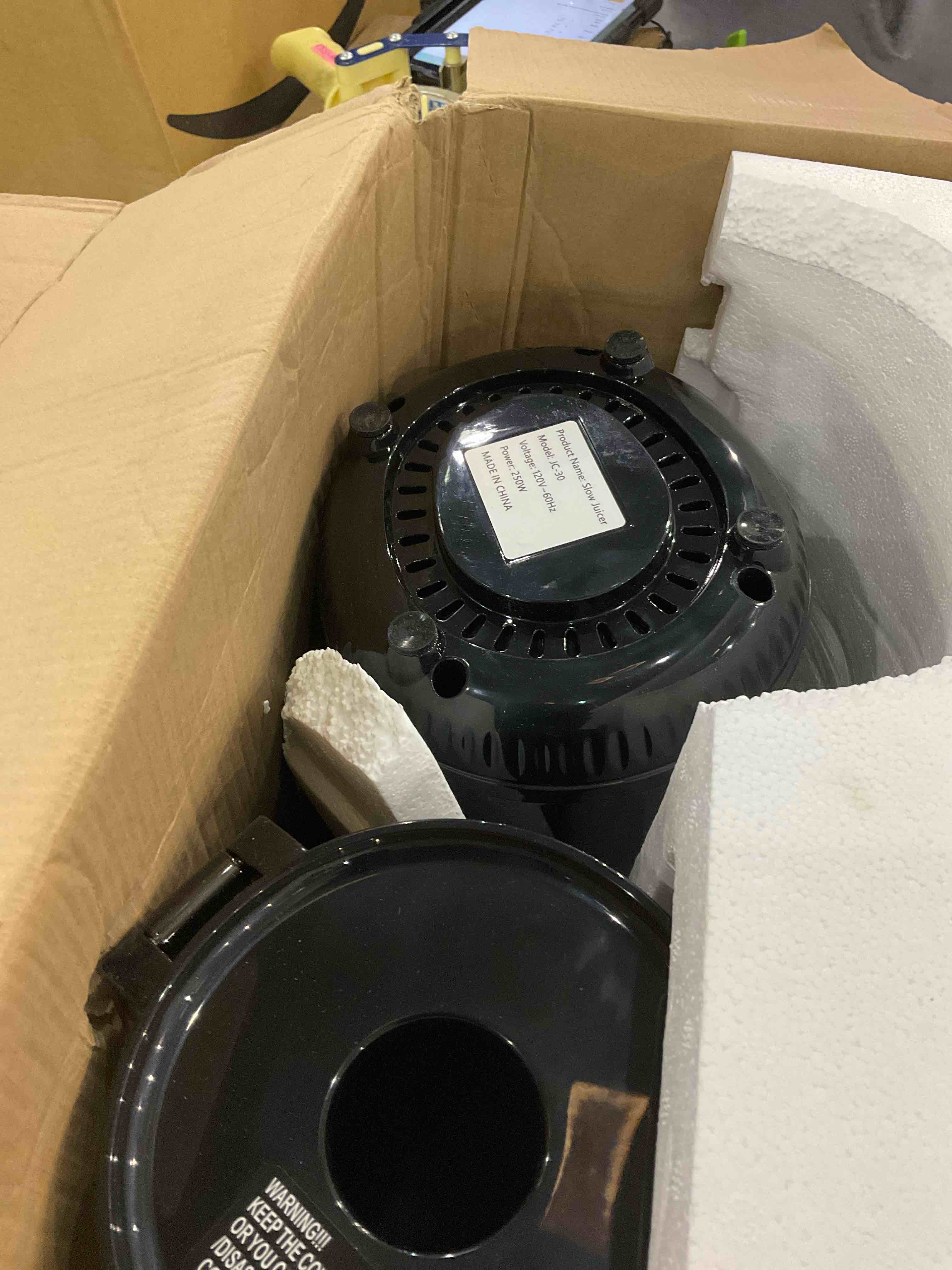 https://s3.amazonaws.com/lotting-images-prod/BargainHunt/EXS01530451_1715965364672.jpeg