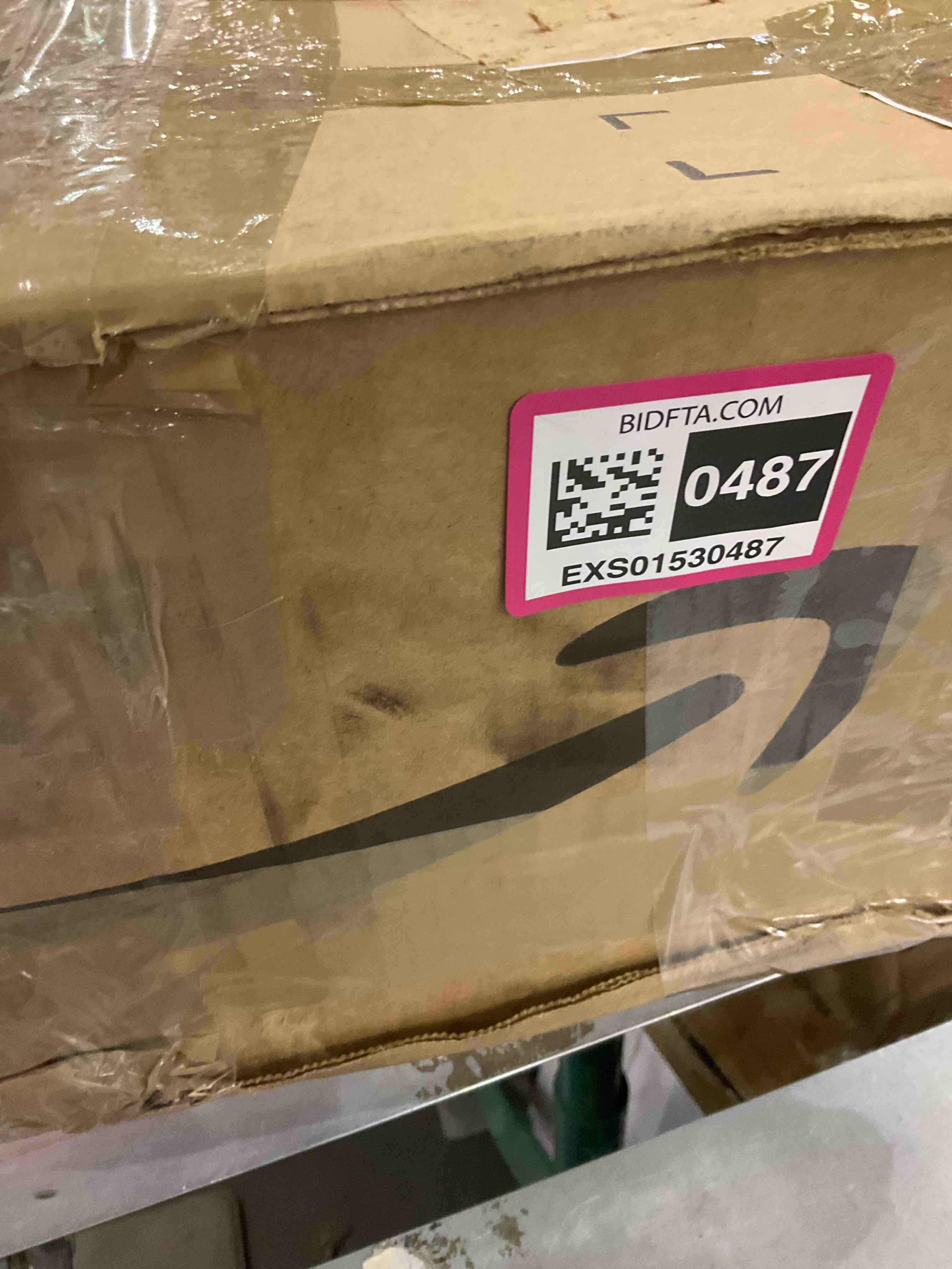 https://s3.amazonaws.com/lotting-images-prod/BargainHunt/EXS01530487_1715972783733.jpeg
