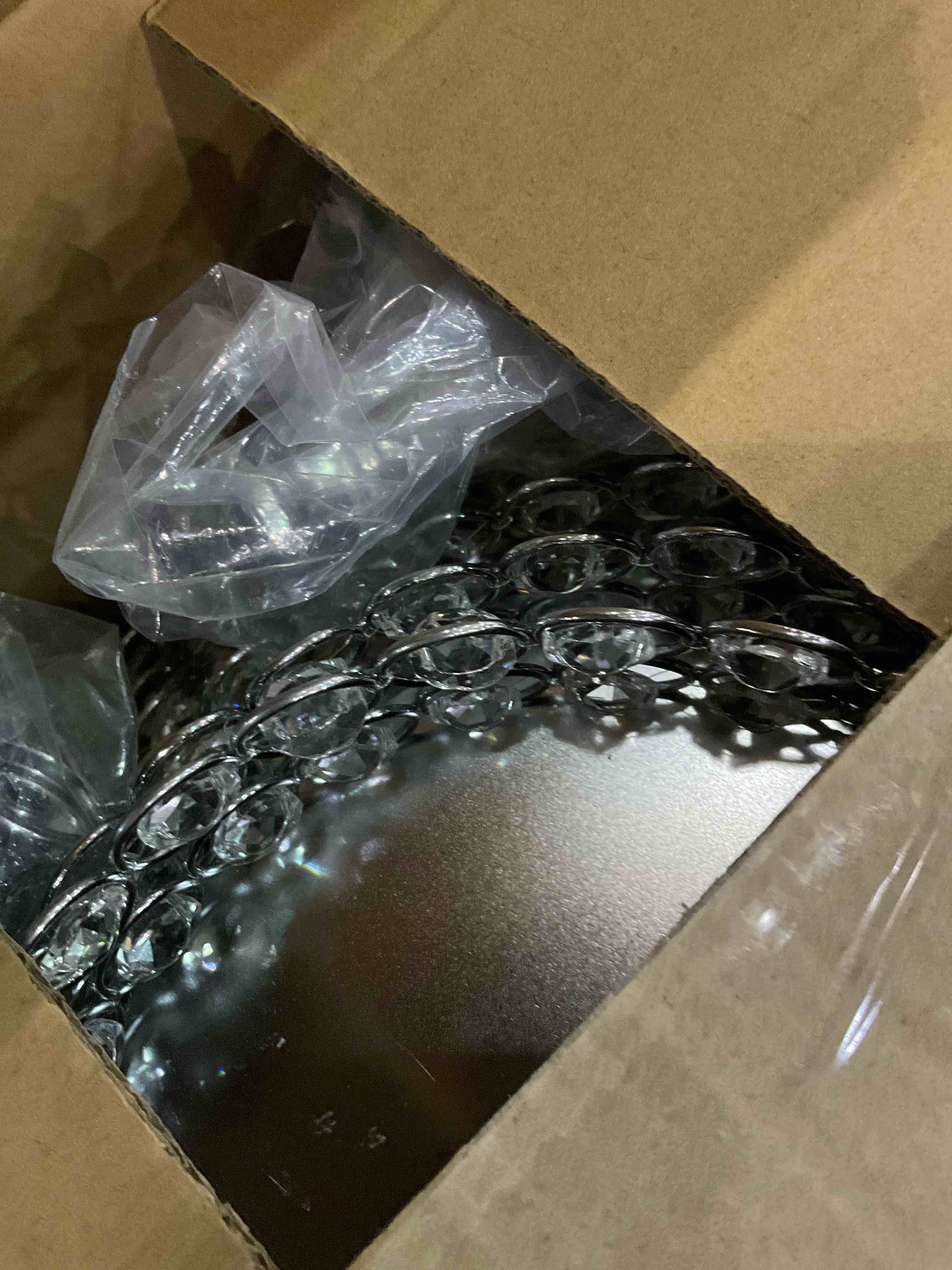 https://s3.amazonaws.com/lotting-images-prod/BargainHunt/EXS01530770_1714392634553.jpeg