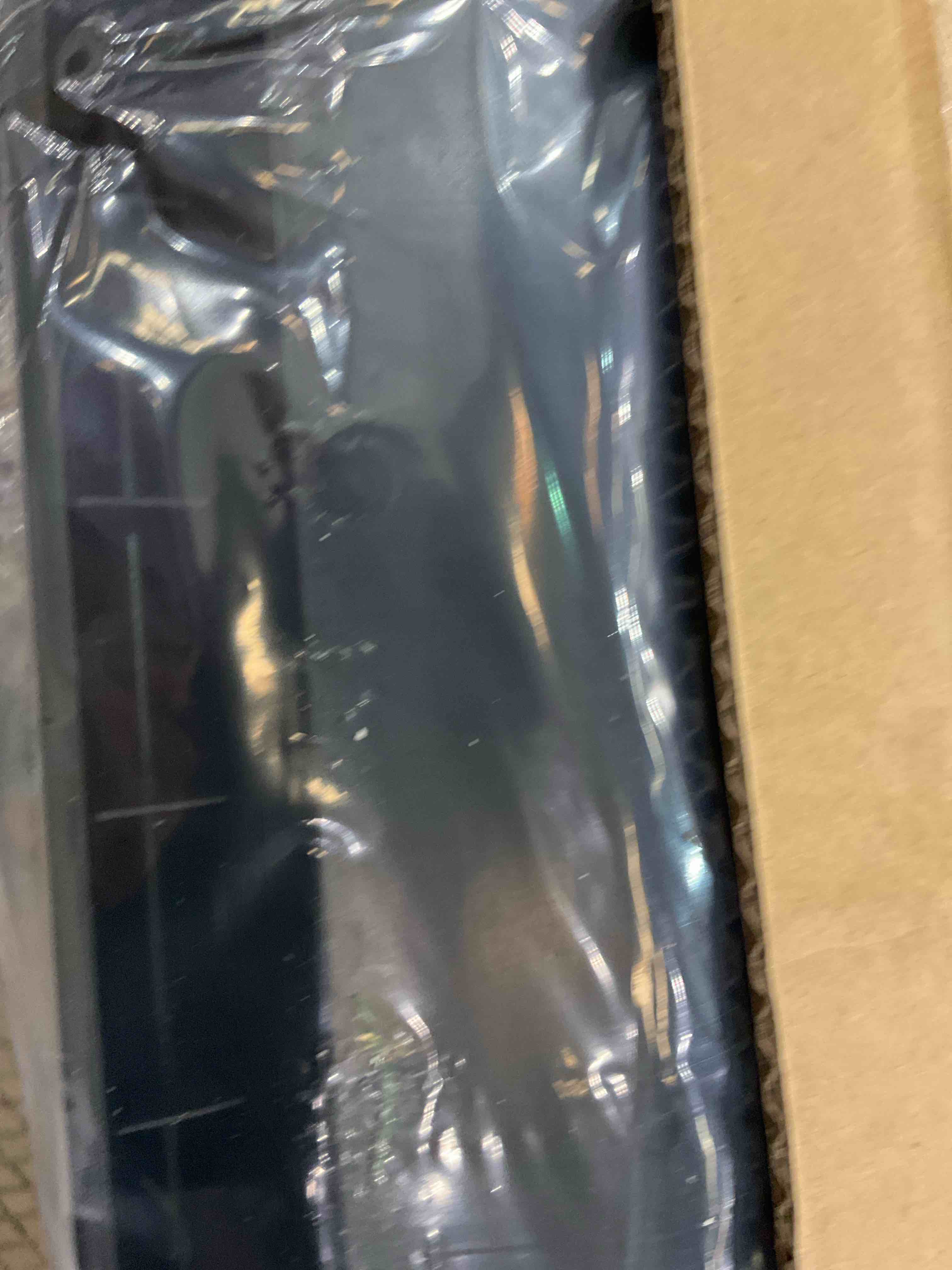 https://s3.amazonaws.com/lotting-images-prod/BargainHunt/EXS01530923_1714484320402.jpeg
