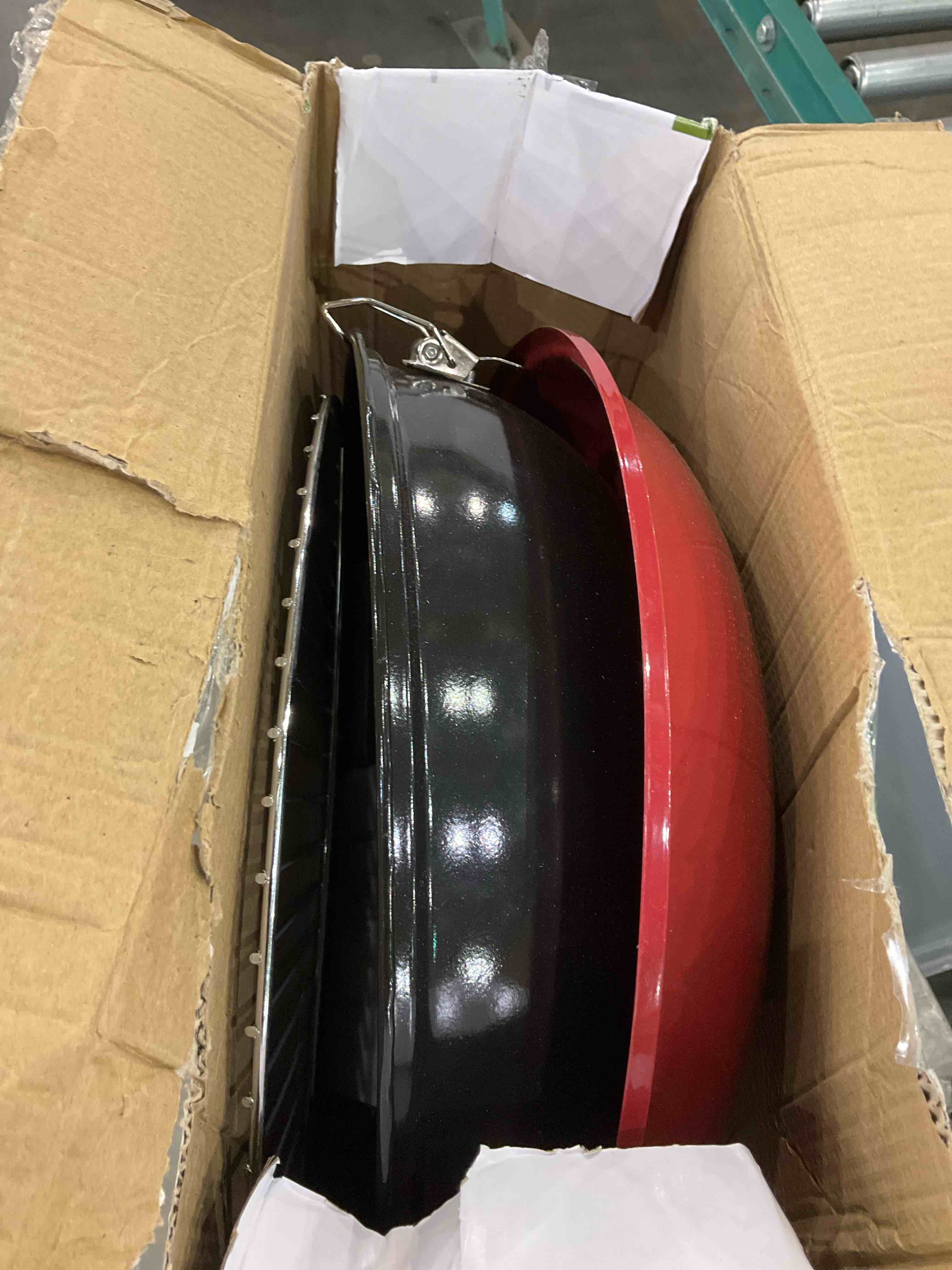 https://s3.amazonaws.com/lotting-images-prod/BargainHunt/EXS01531006_1715340144020.jpeg