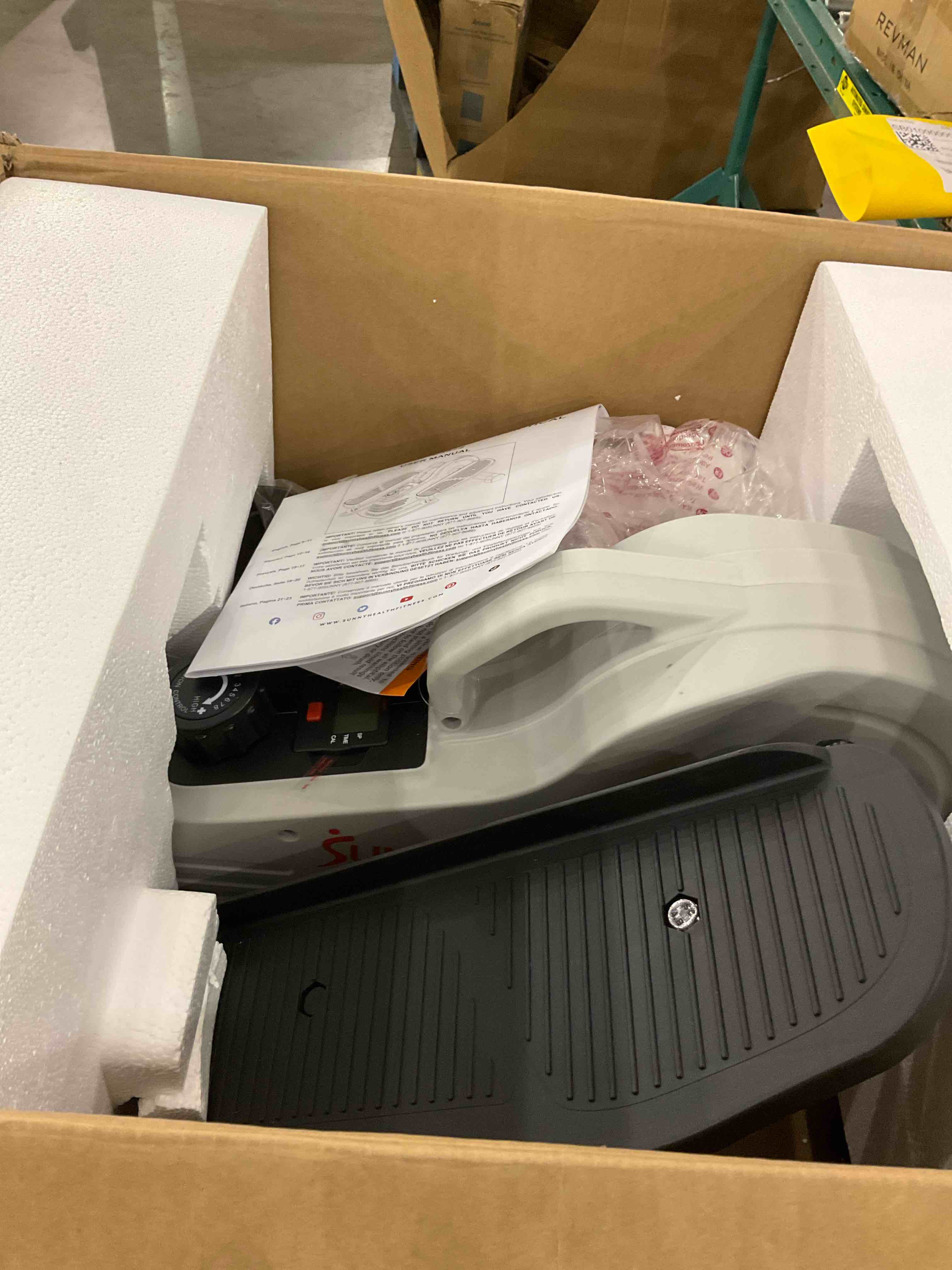 https://s3.amazonaws.com/lotting-images-prod/BargainHunt/EXS01531015_1715341358956.jpeg