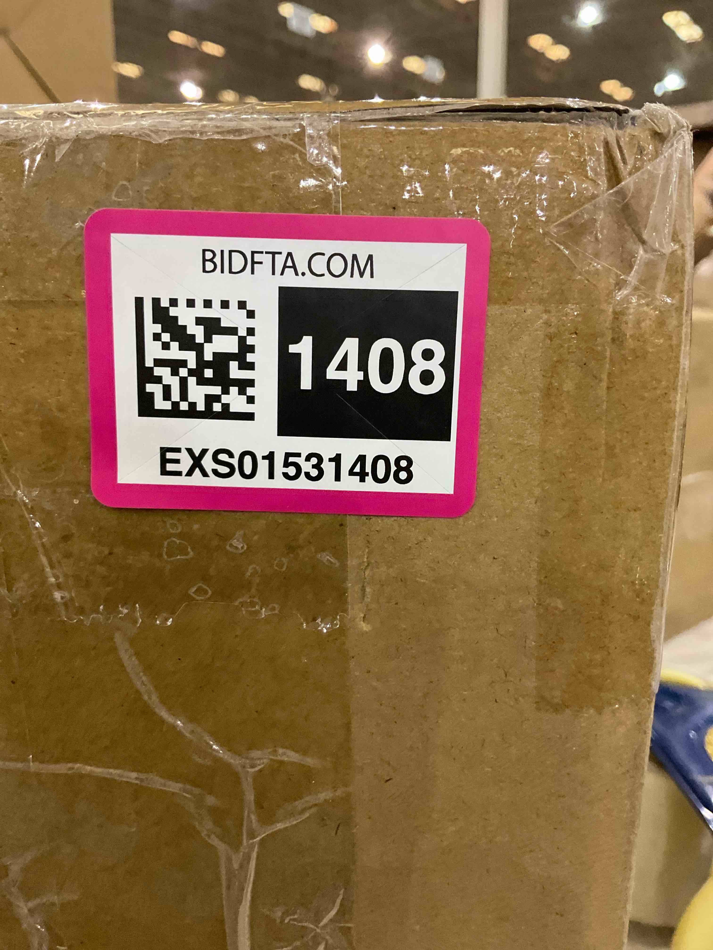 https://s3.amazonaws.com/lotting-images-prod/BargainHunt/EXS01531408_1715627450674.jpeg