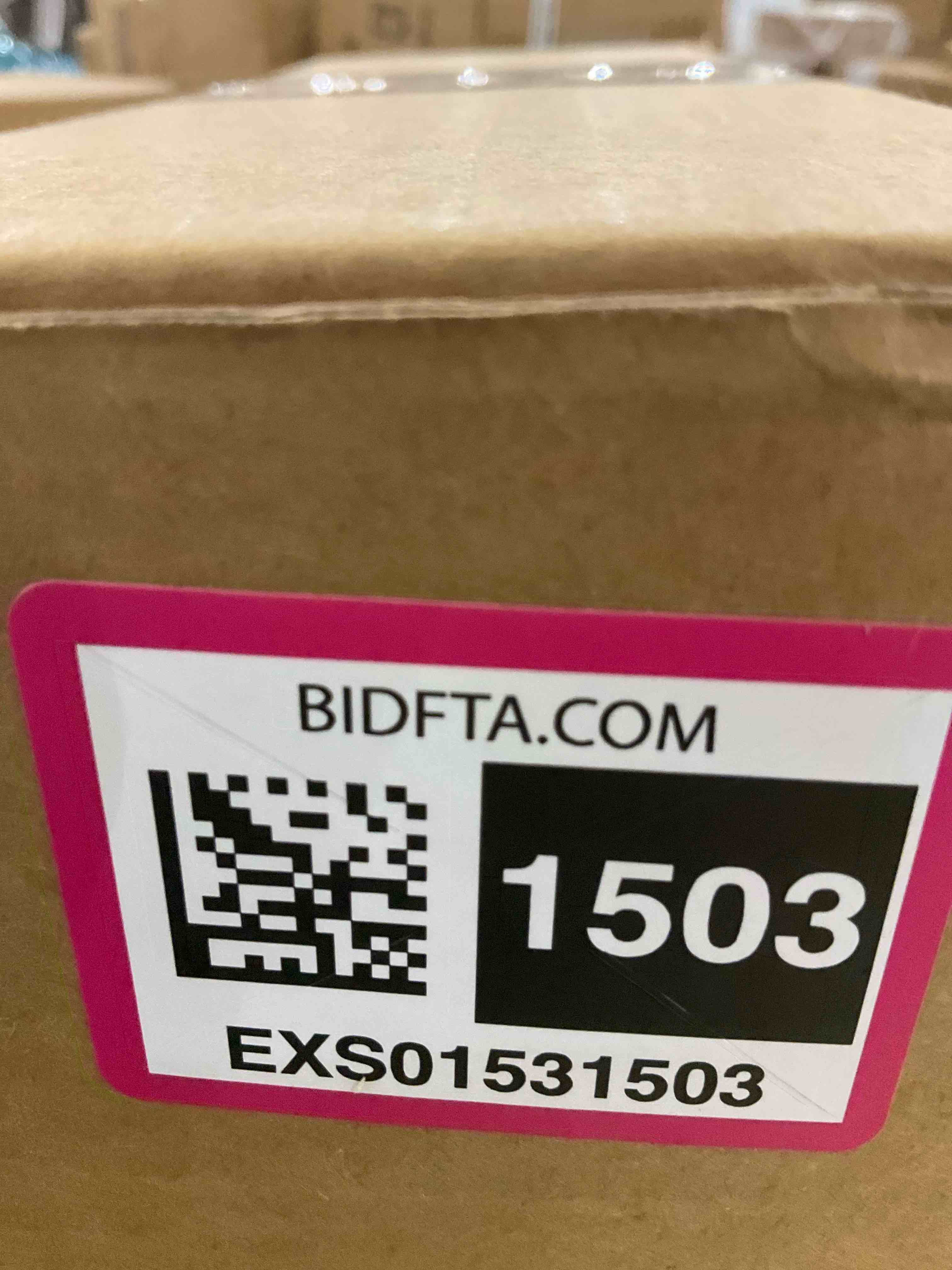 https://s3.amazonaws.com/lotting-images-prod/BargainHunt/EXS01531503_1714067468631.jpeg