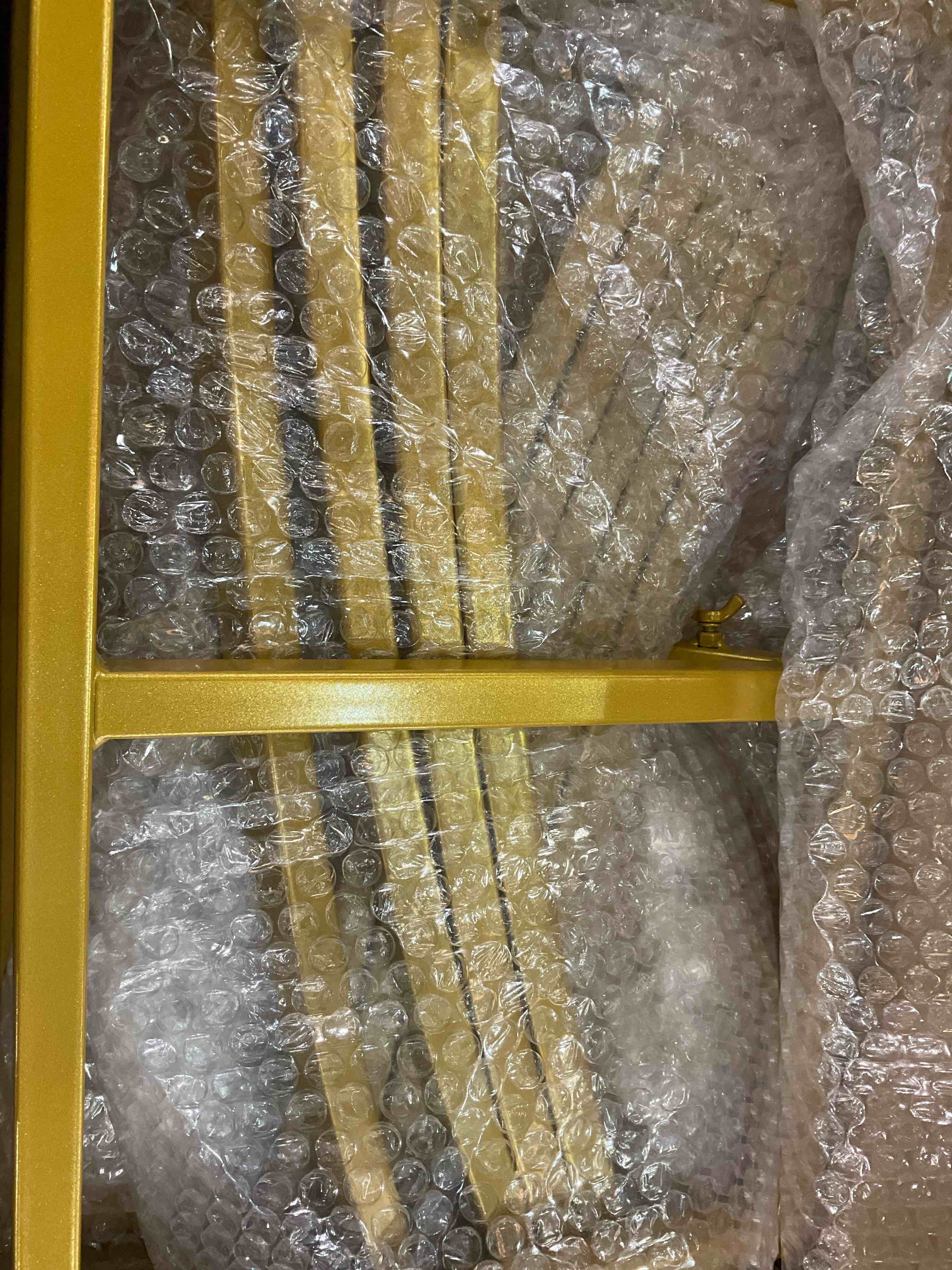 https://s3.amazonaws.com/lotting-images-prod/BargainHunt/EXS01531511_1714070082870.jpeg