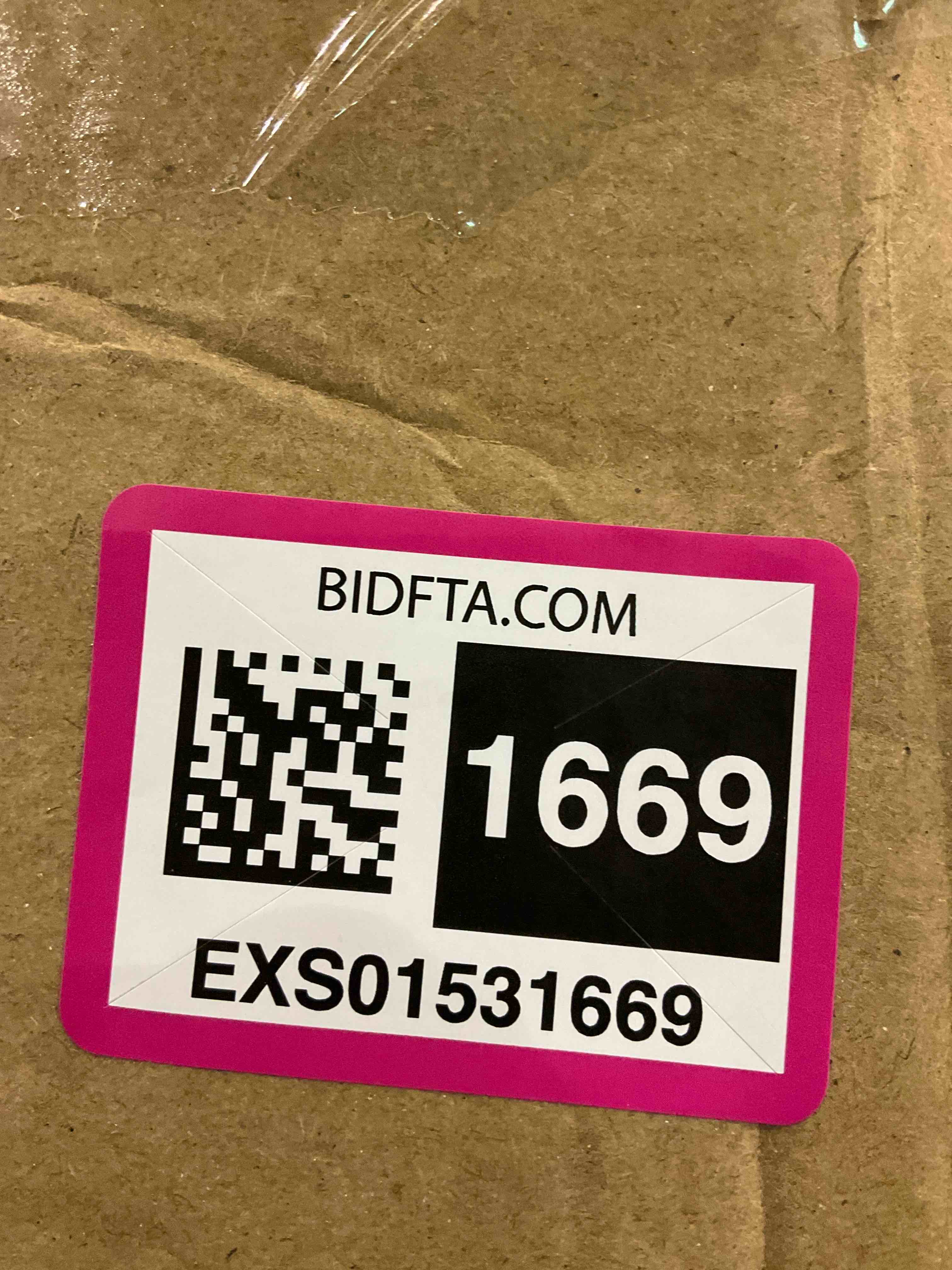 https://s3.amazonaws.com/lotting-images-prod/BargainHunt/EXS01531669_1714394644959.jpeg
