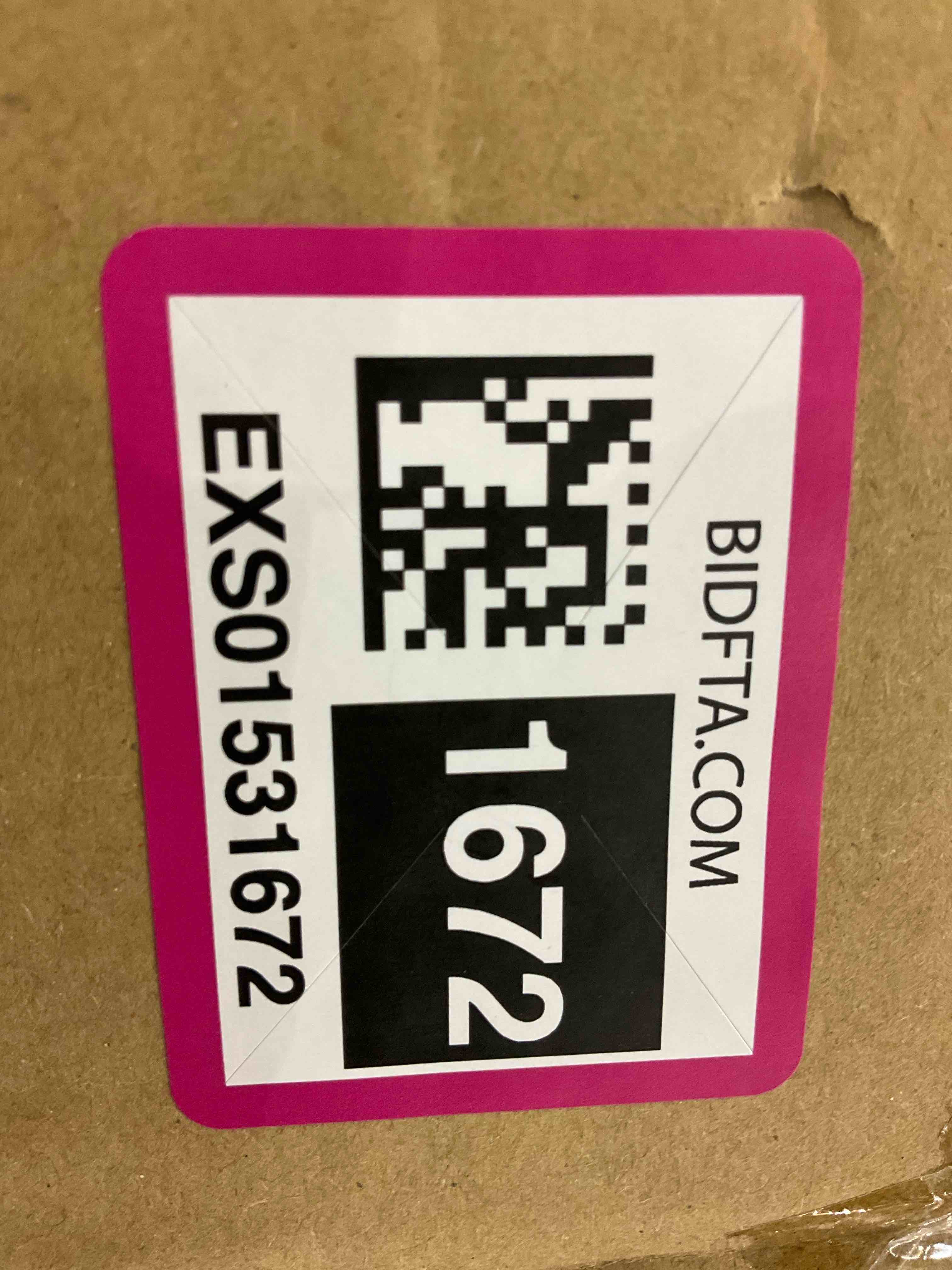 https://s3.amazonaws.com/lotting-images-prod/BargainHunt/EXS01531672_1714394986376.jpeg