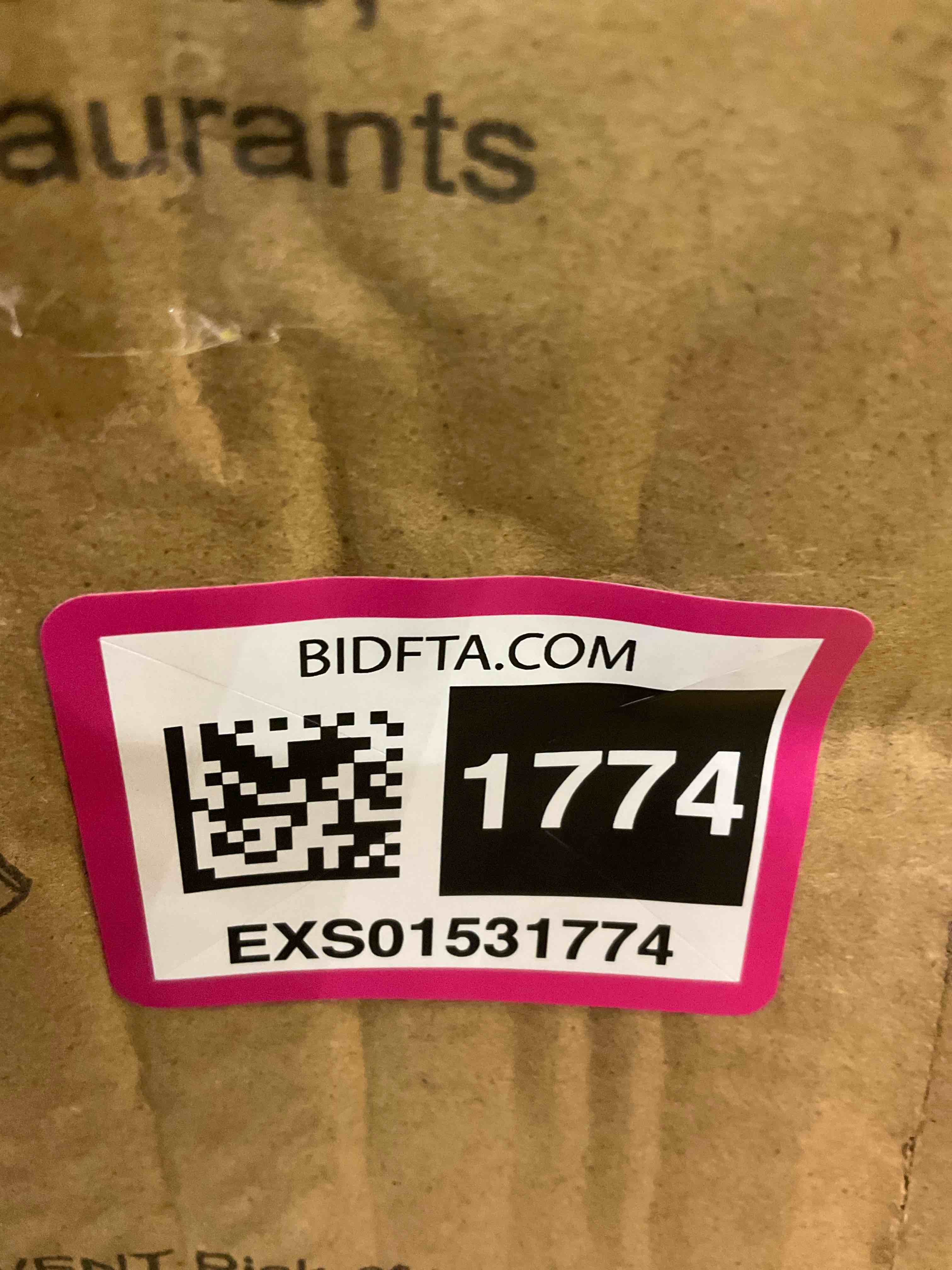 https://s3.amazonaws.com/lotting-images-prod/BargainHunt/EXS01531774_1714417604584.jpeg