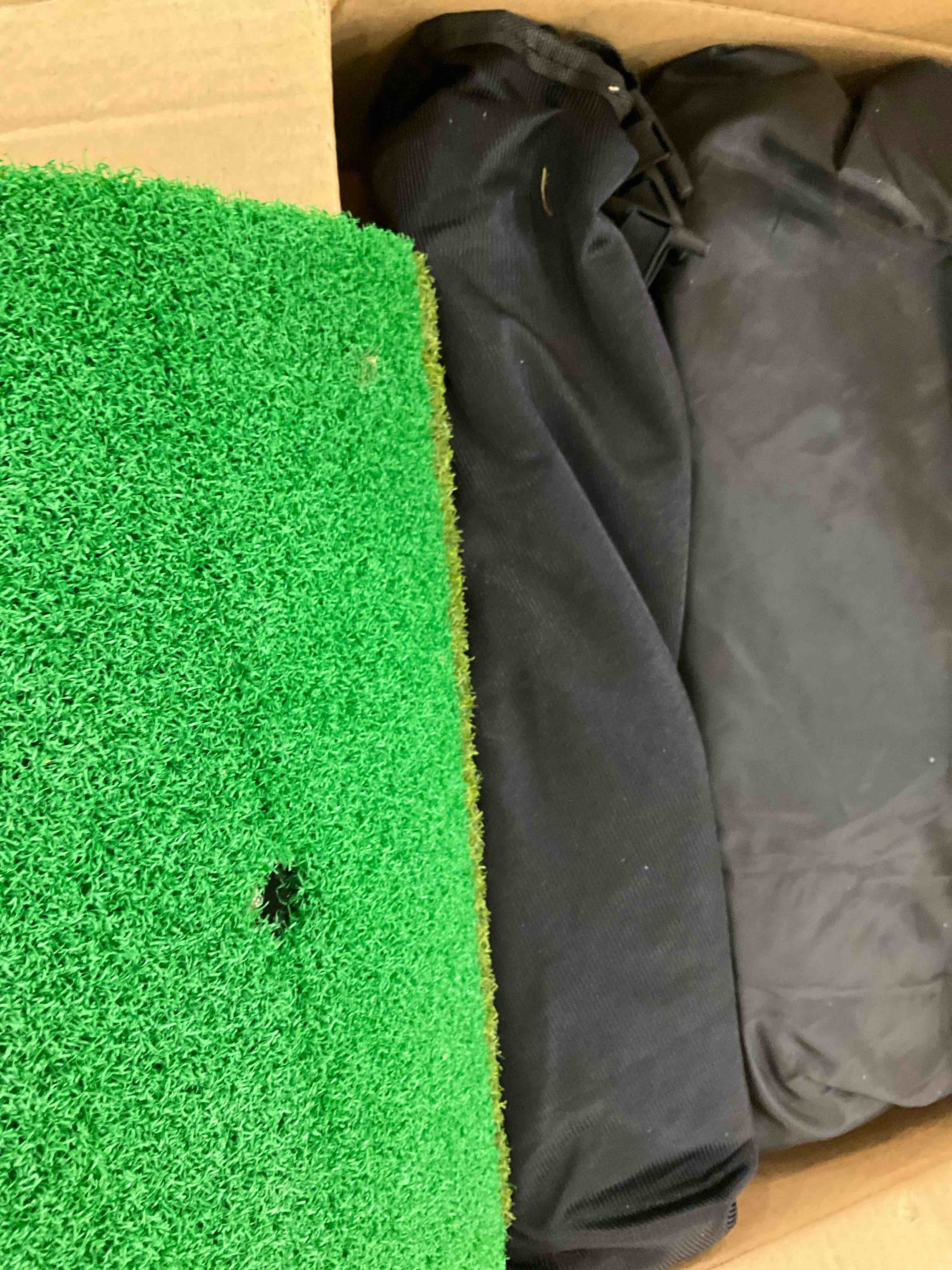 https://s3.amazonaws.com/lotting-images-prod/BargainHunt/EXS01531811_1714485402356.jpeg