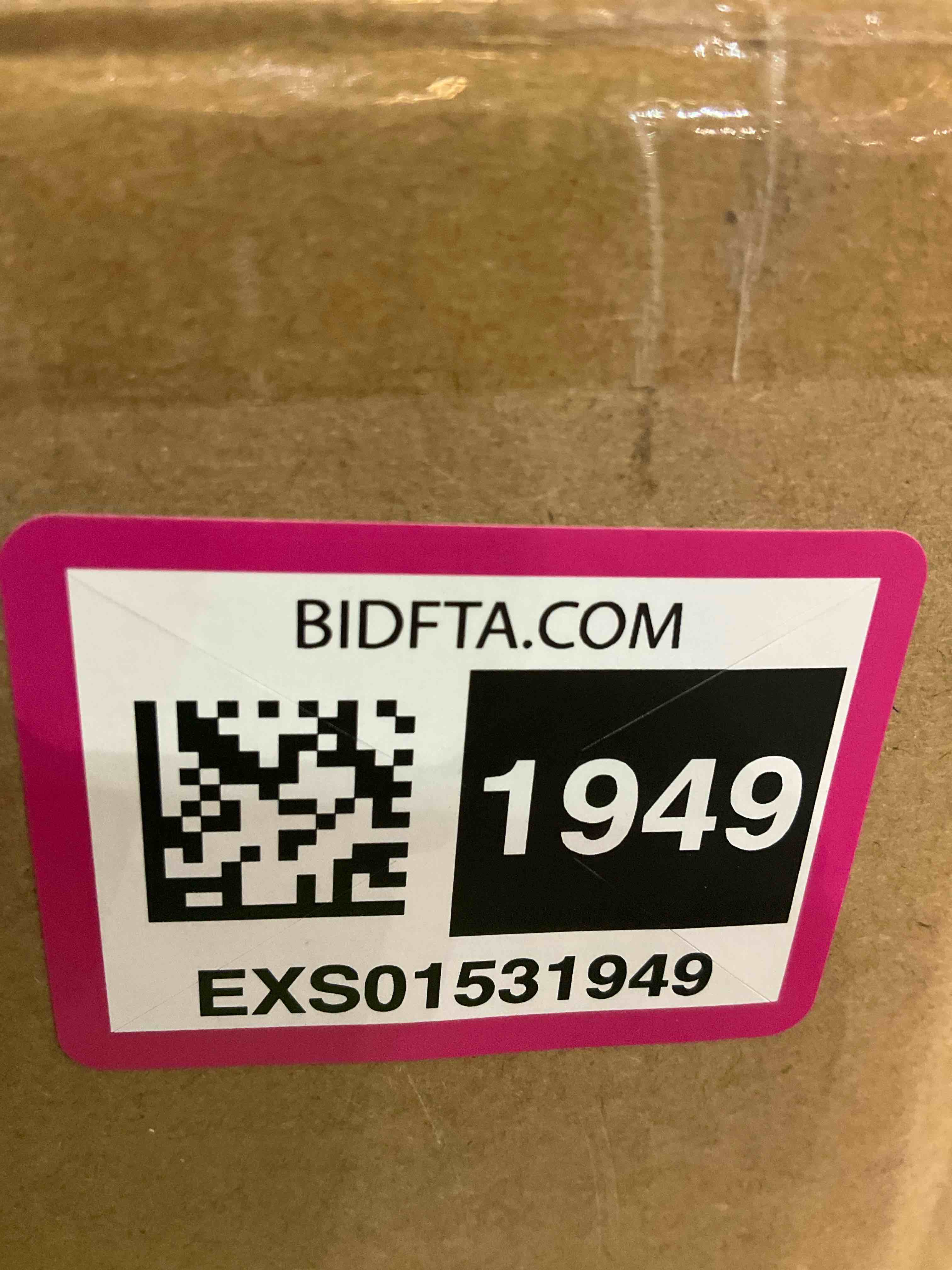 https://s3.amazonaws.com/lotting-images-prod/BargainHunt/EXS01531949_1714657309581.jpeg