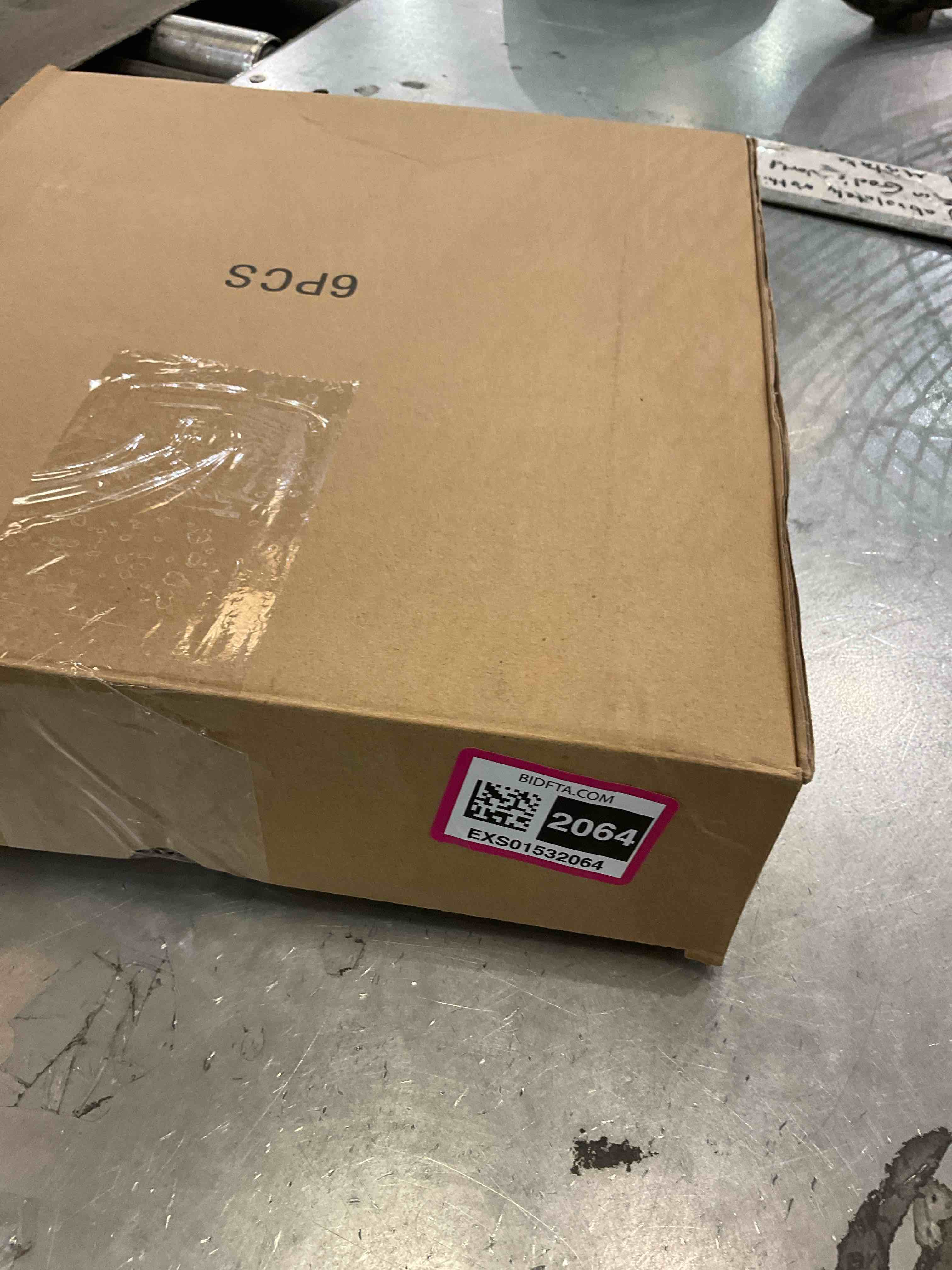 https://s3.amazonaws.com/lotting-images-prod/BargainHunt/EXS01532064_1713971804960.jpeg