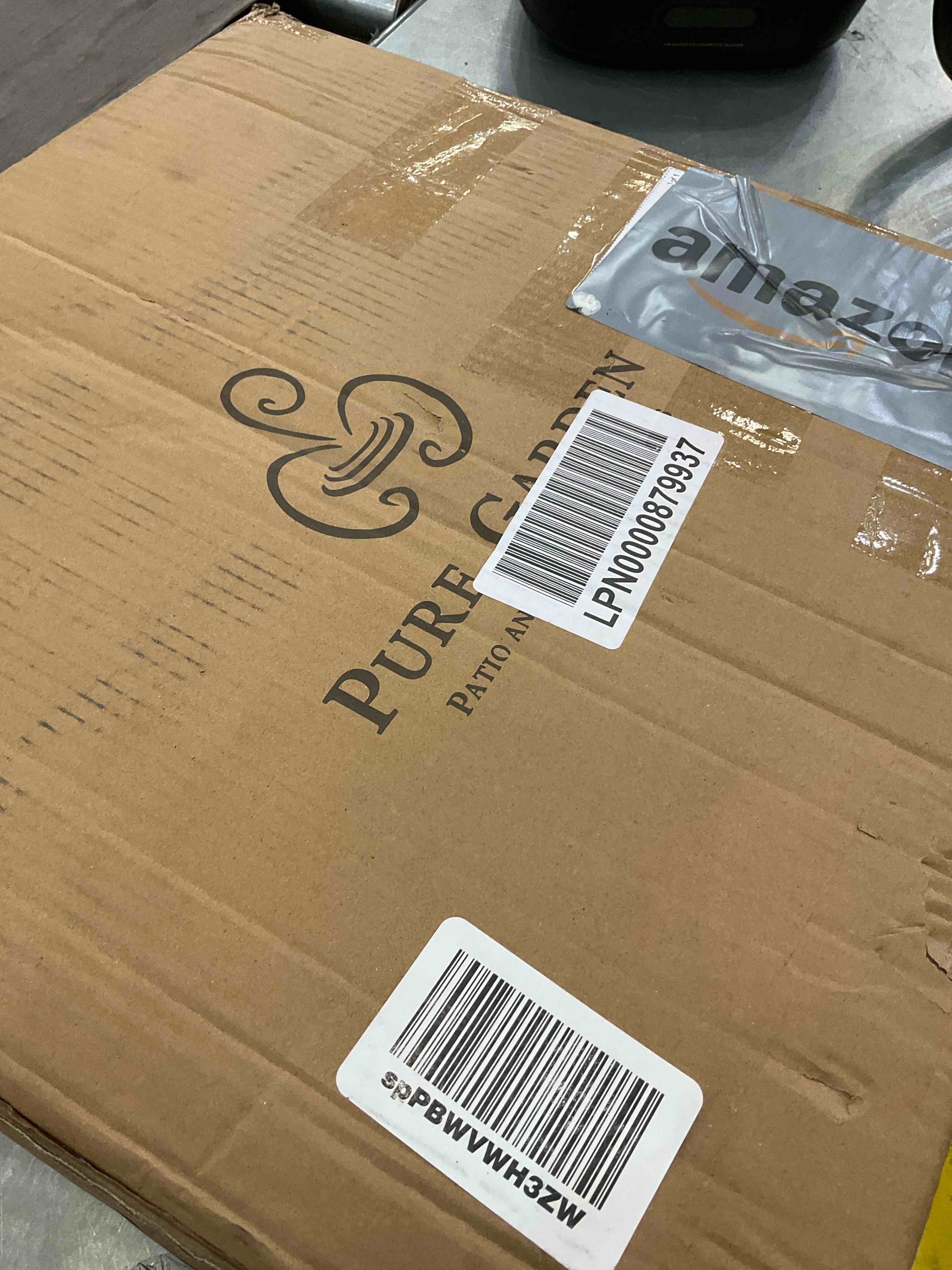 https://s3.amazonaws.com/lotting-images-prod/BargainHunt/EXS01532325_1714063745327.jpeg