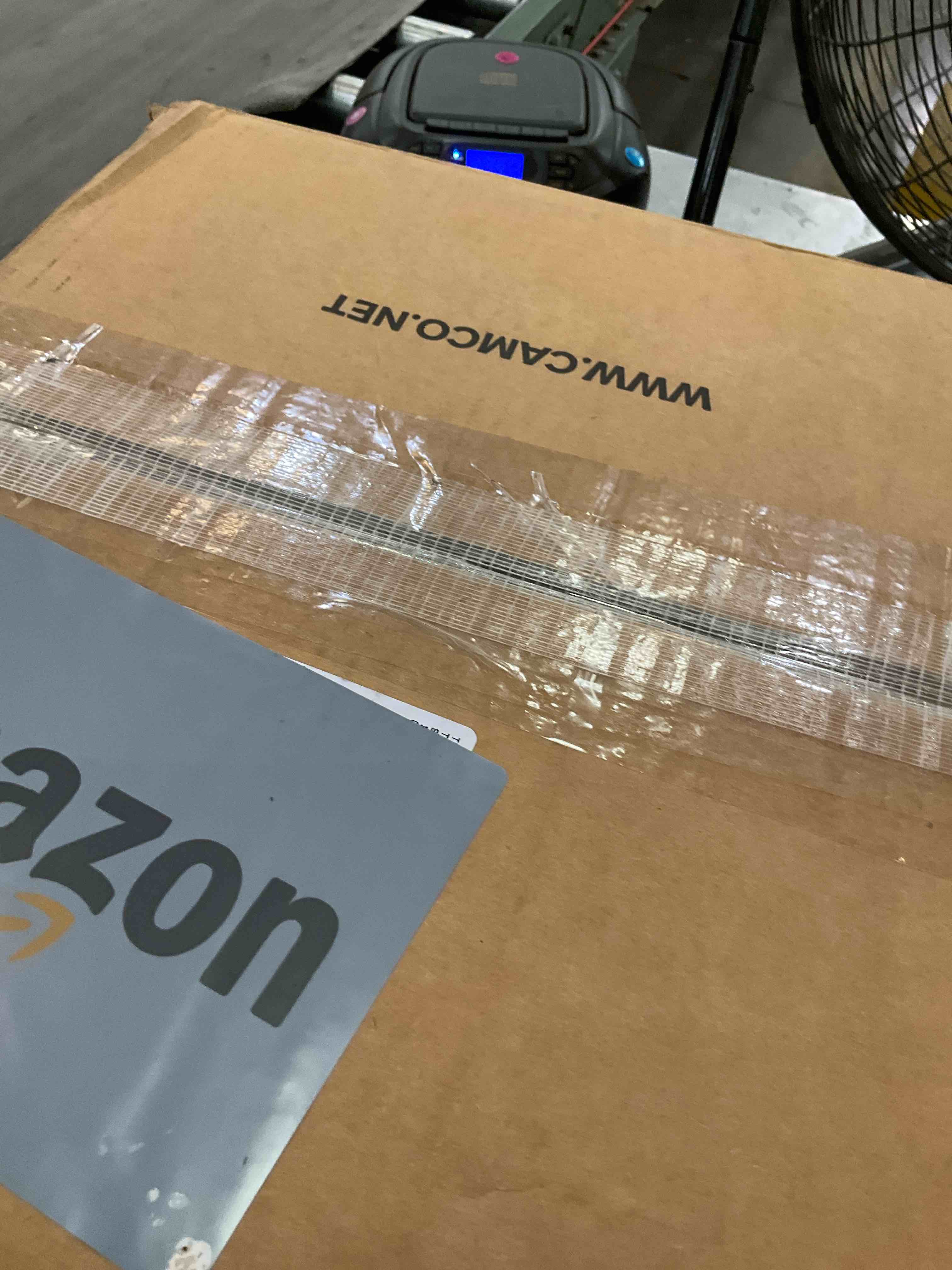 https://s3.amazonaws.com/lotting-images-prod/BargainHunt/EXS01532359_1714066630762.jpeg