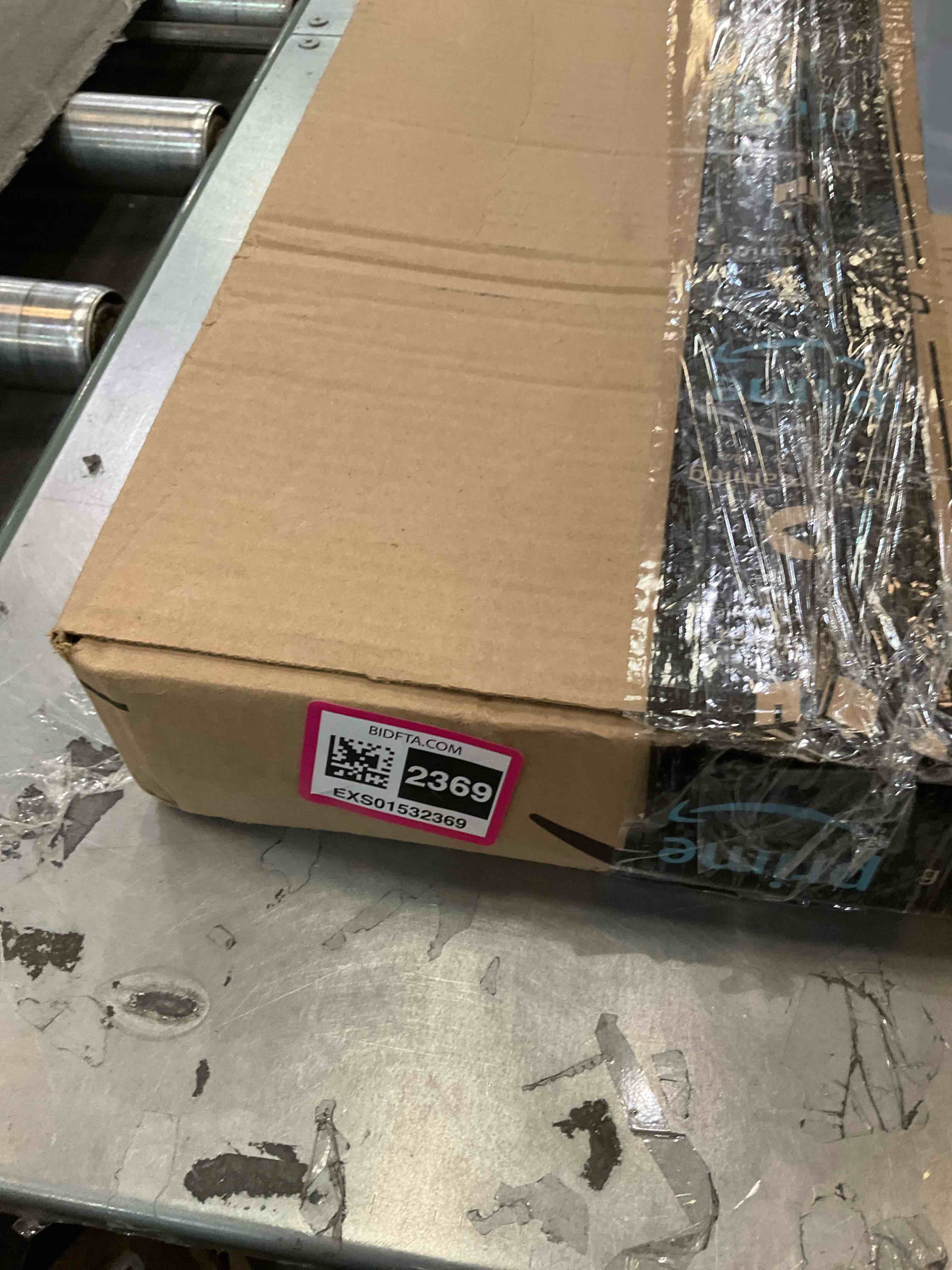 https://s3.amazonaws.com/lotting-images-prod/BargainHunt/EXS01532369_1714067200312.jpeg
