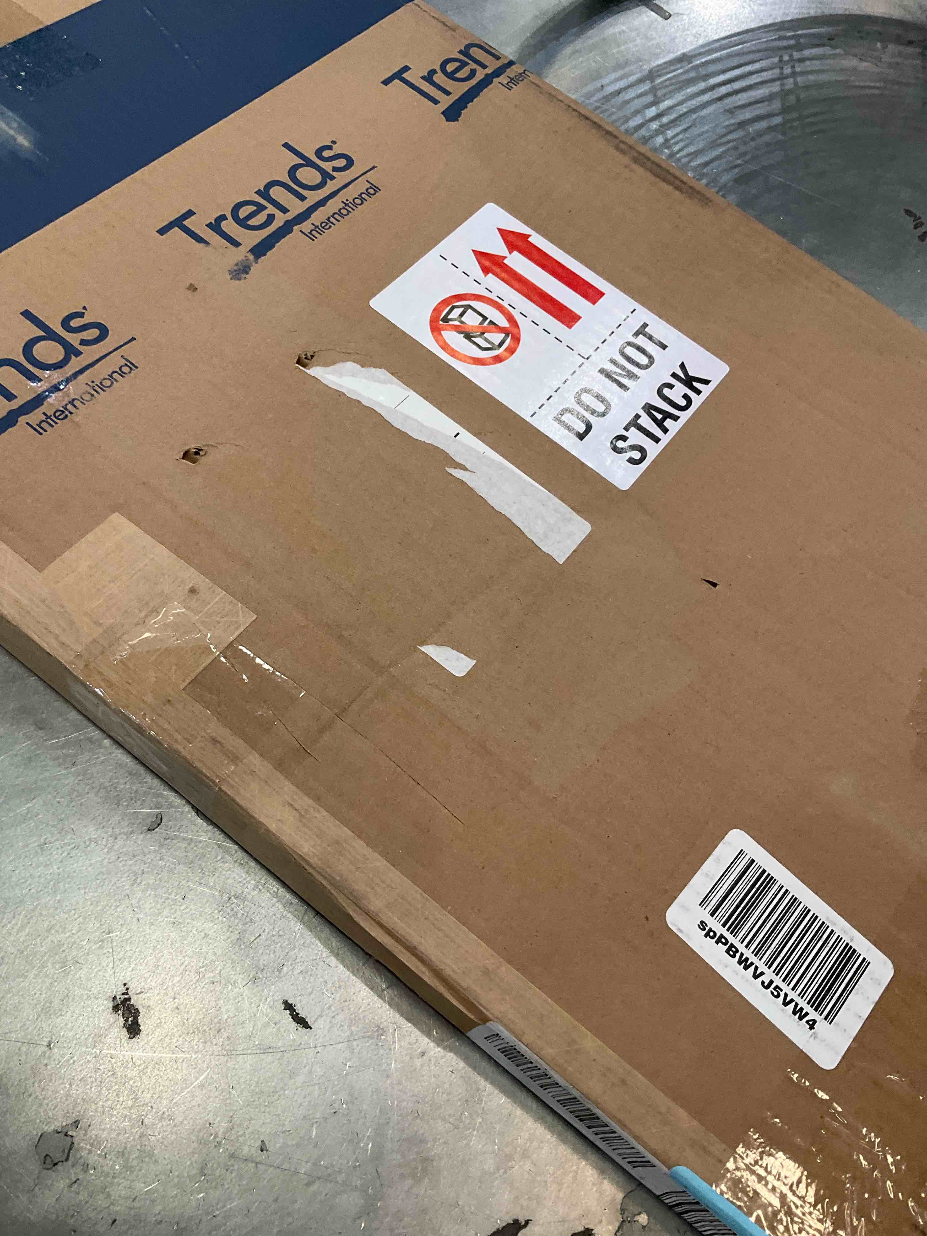 https://s3.amazonaws.com/lotting-images-prod/BargainHunt/EXS01532371_1714067273990.jpeg