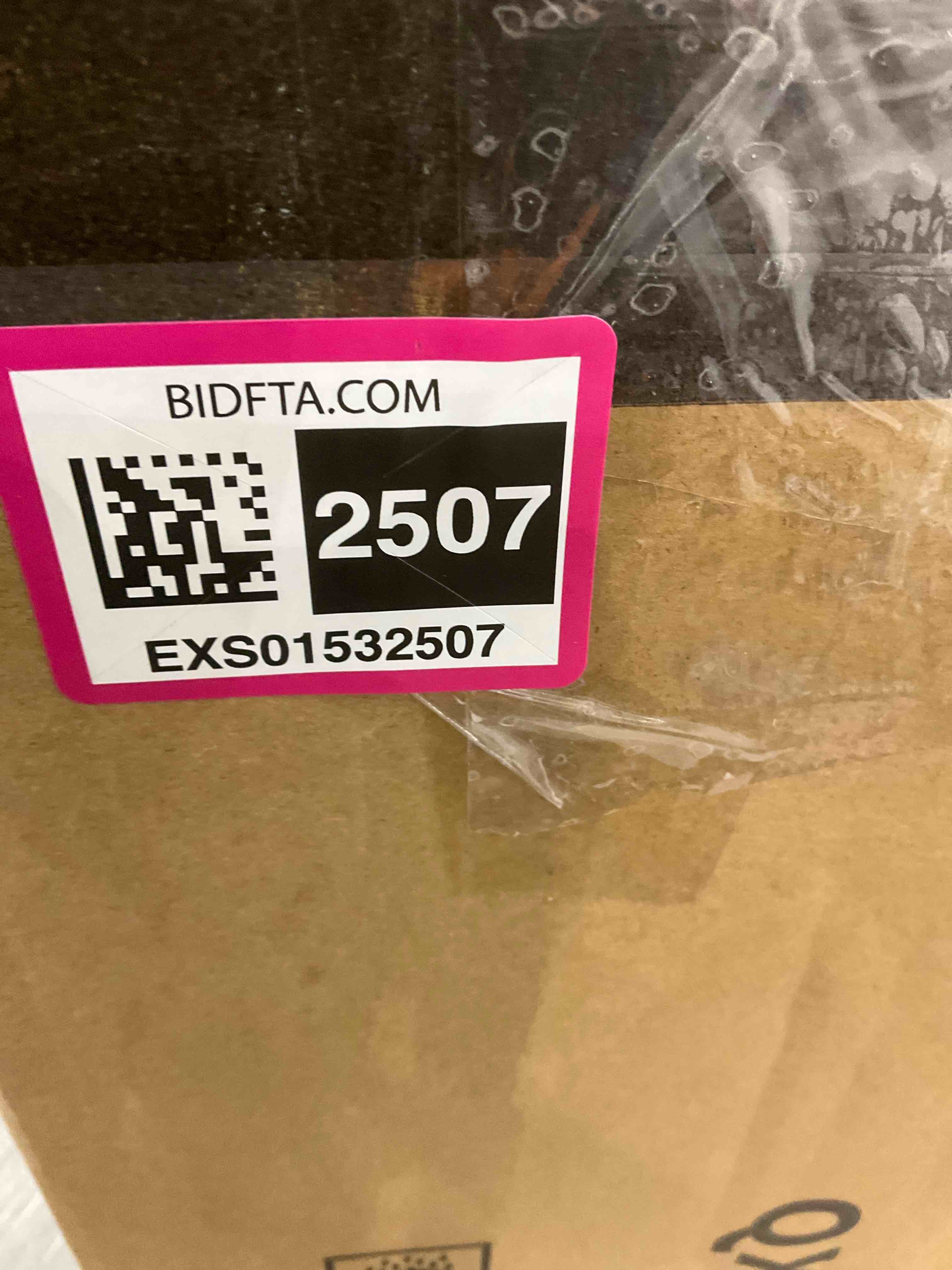 https://s3.amazonaws.com/lotting-images-prod/BargainHunt/EXS01532507_1713875201706.jpeg