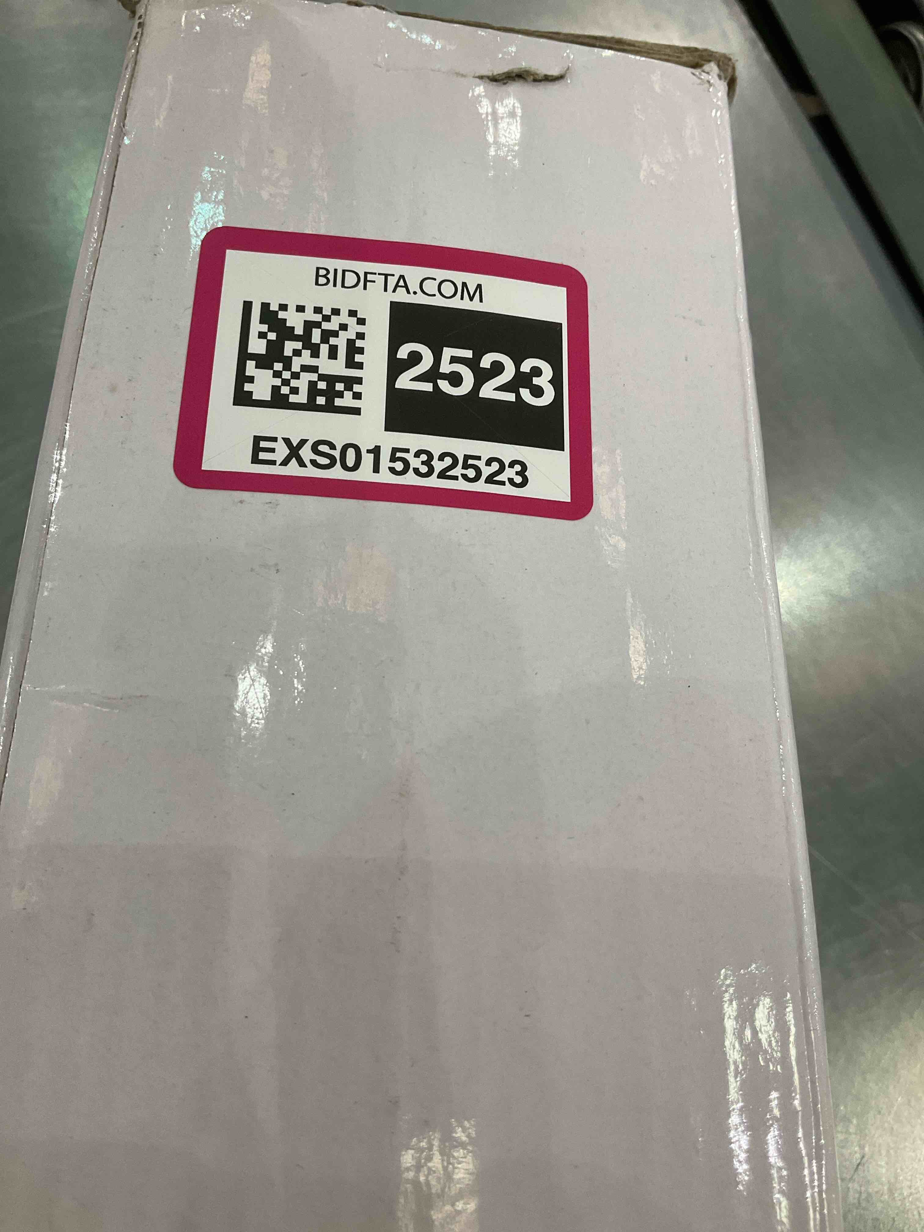 https://s3.amazonaws.com/lotting-images-prod/BargainHunt/EXS01532523_1713879002229.jpeg
