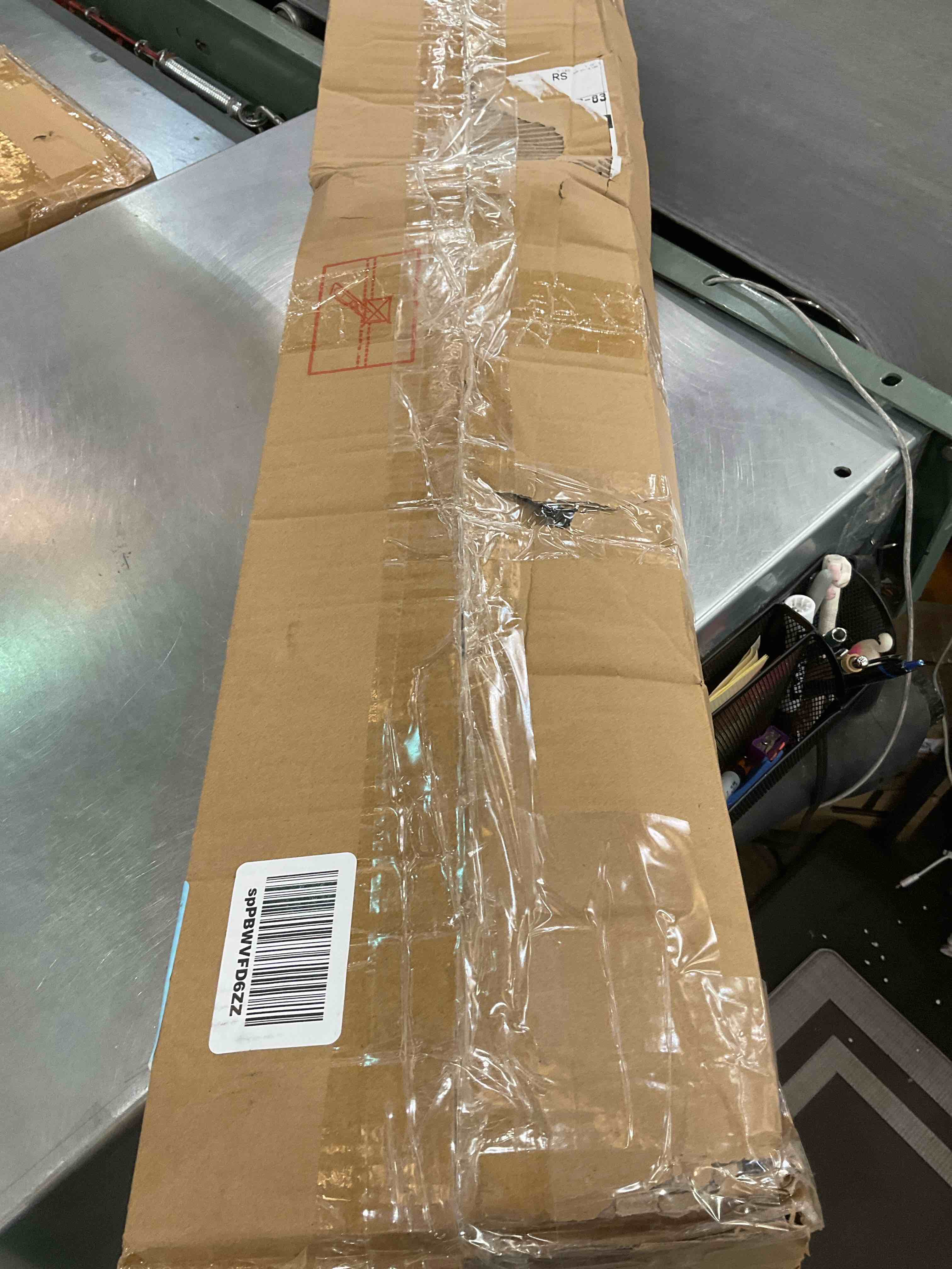 https://s3.amazonaws.com/lotting-images-prod/BargainHunt/EXS01532572_1713885898693.jpeg
