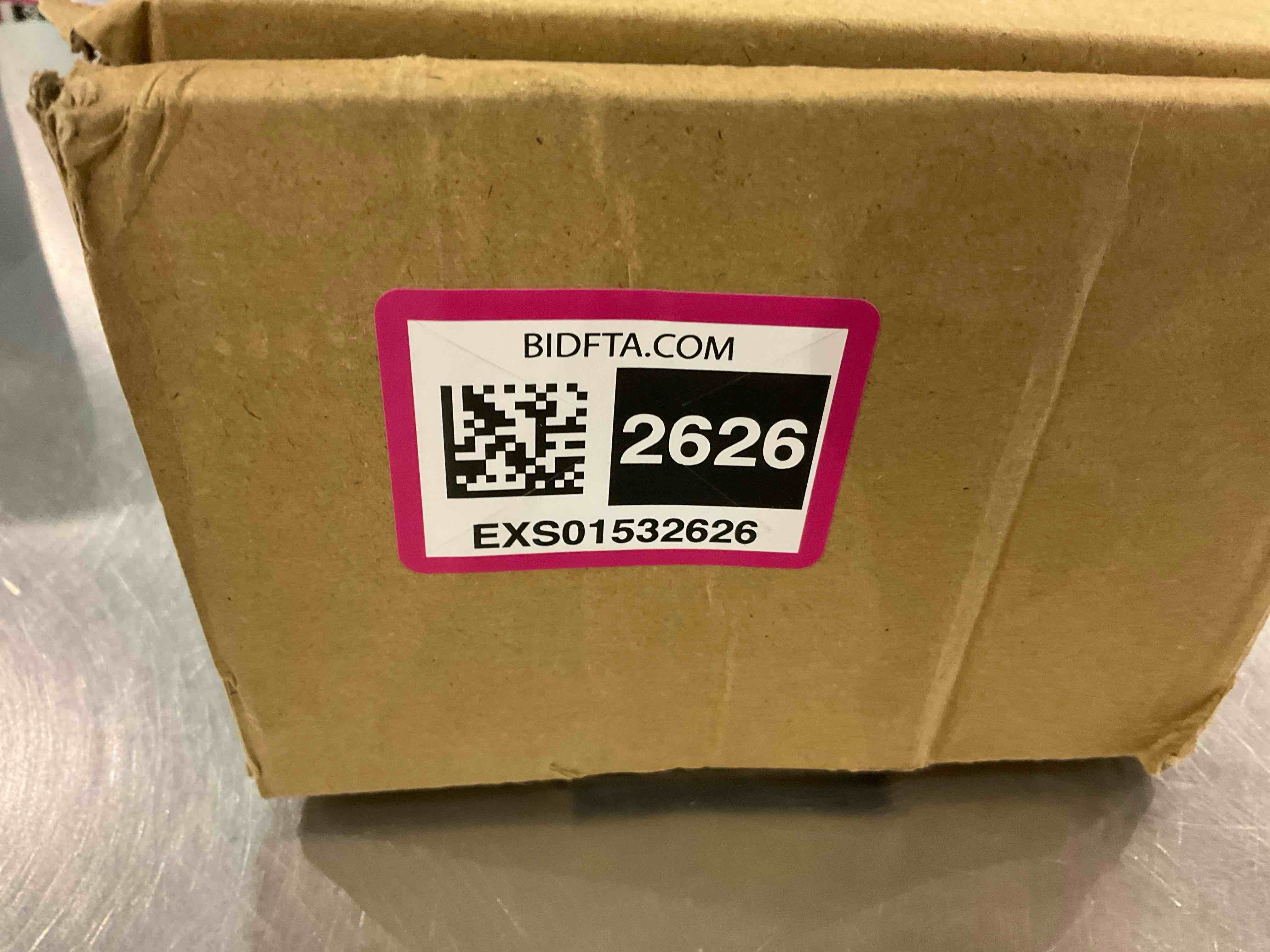 https://s3.amazonaws.com/lotting-images-prod/BargainHunt/EXS01532626_1713957275737.jpeg