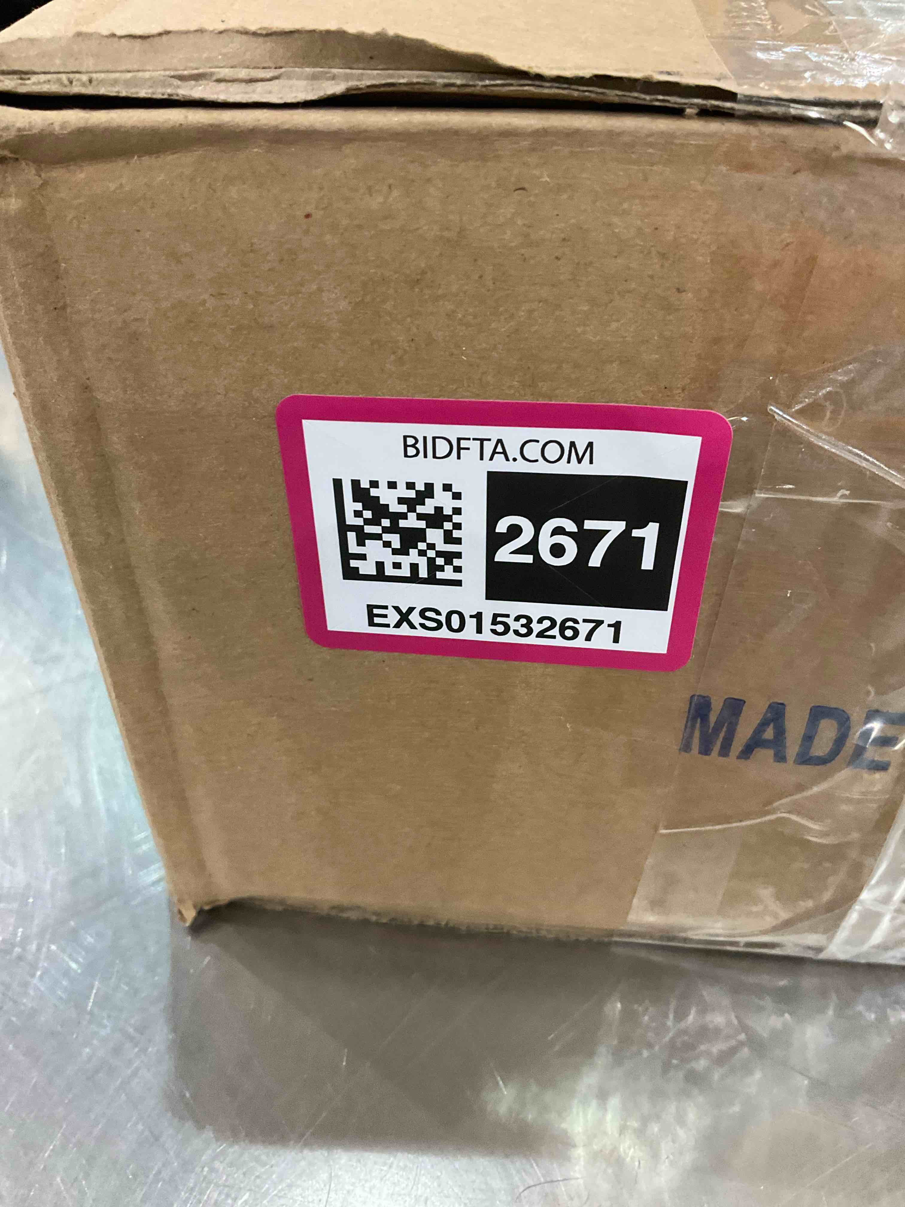 https://s3.amazonaws.com/lotting-images-prod/BargainHunt/EXS01532671_1713965271555.jpeg