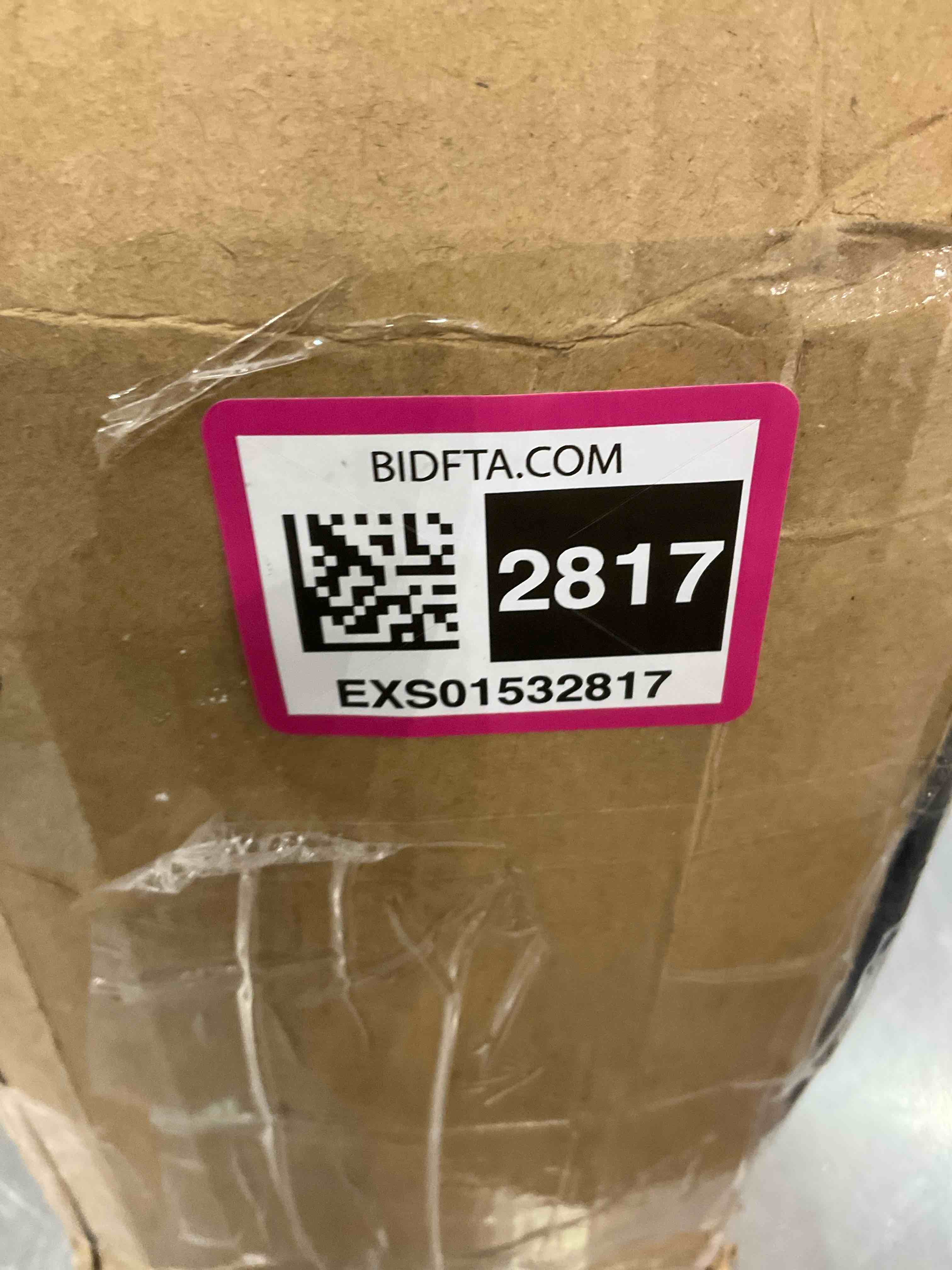 https://s3.amazonaws.com/lotting-images-prod/BargainHunt/EXS01532817_1714047477263.jpeg