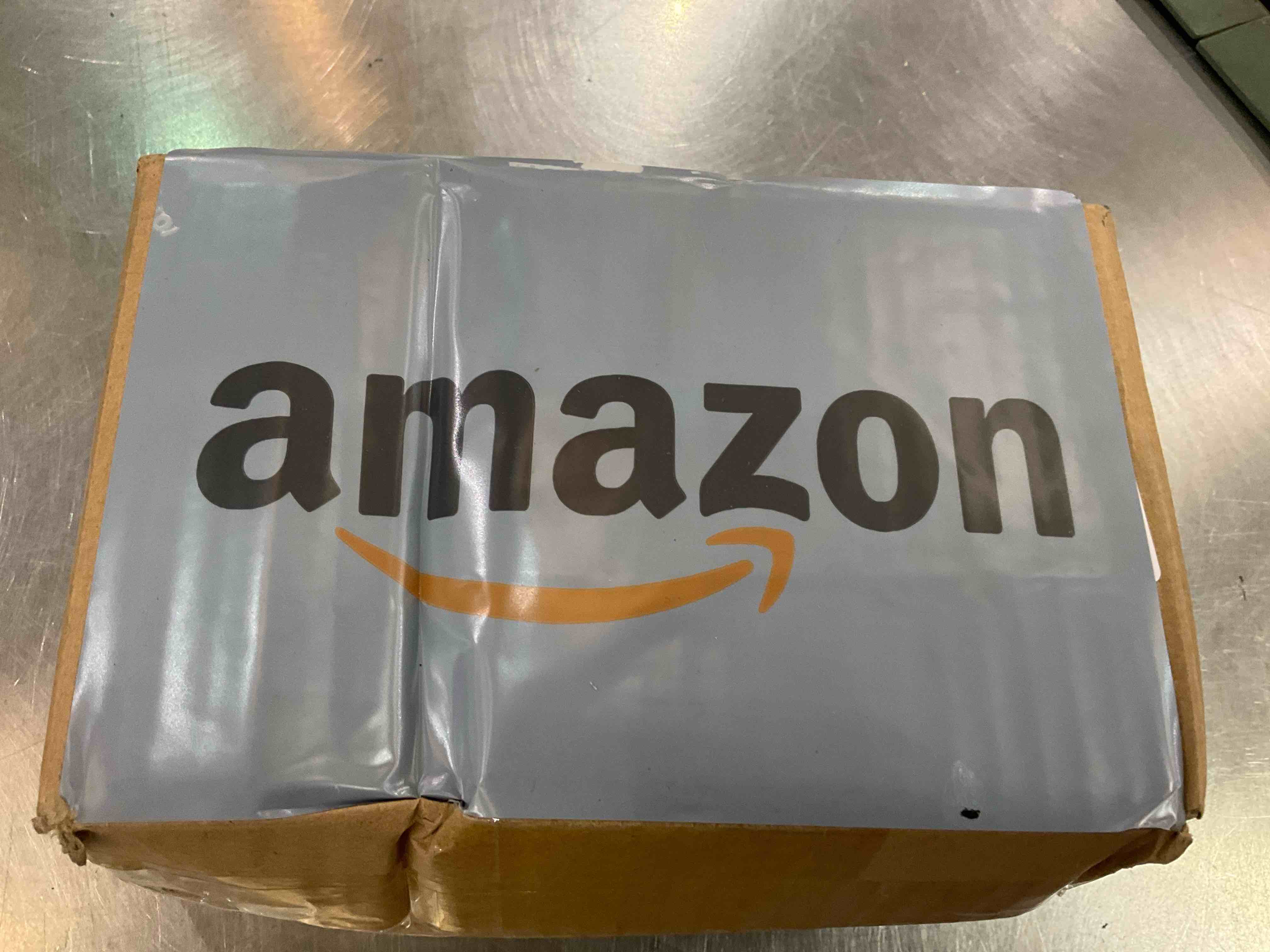 https://s3.amazonaws.com/lotting-images-prod/BargainHunt/EXS01532930_1714067382658.jpeg