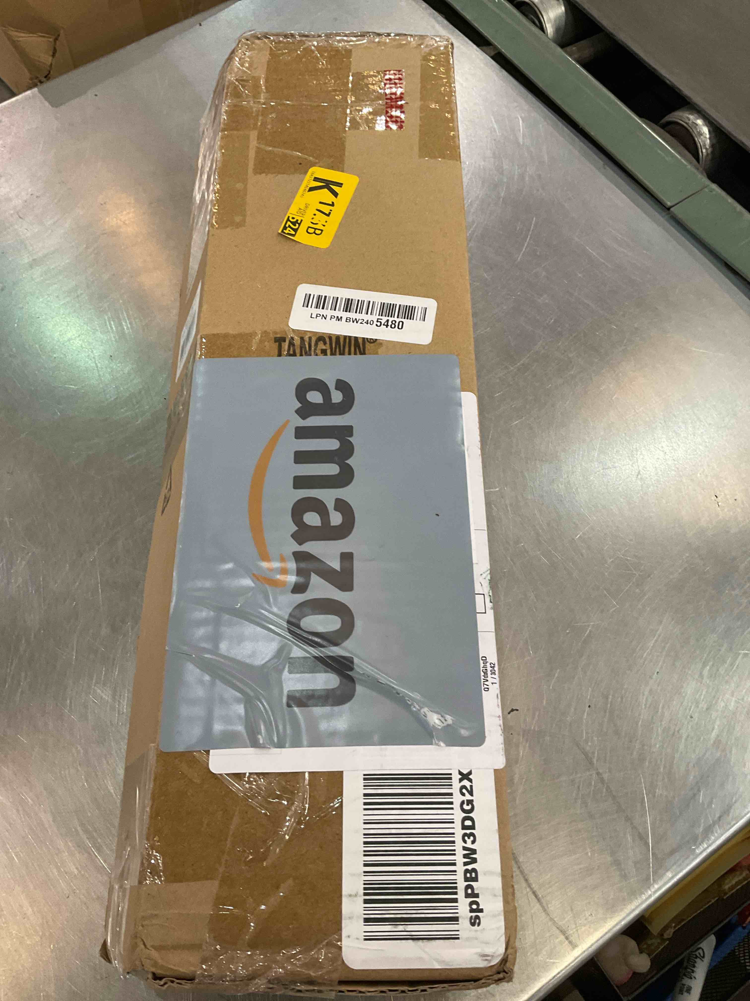 https://s3.amazonaws.com/lotting-images-prod/BargainHunt/EXS01532934_1714069492631.jpeg